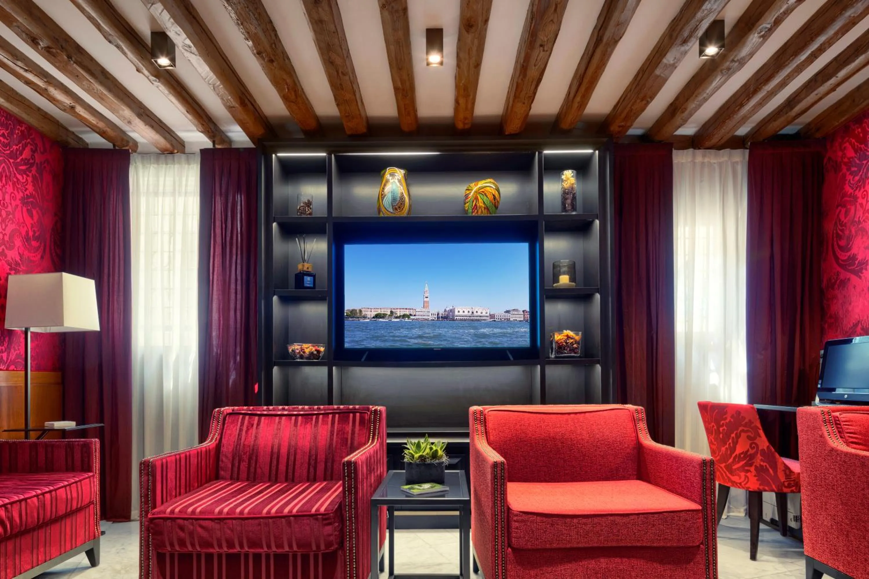 Area and facilities in Hotel Bisanzio