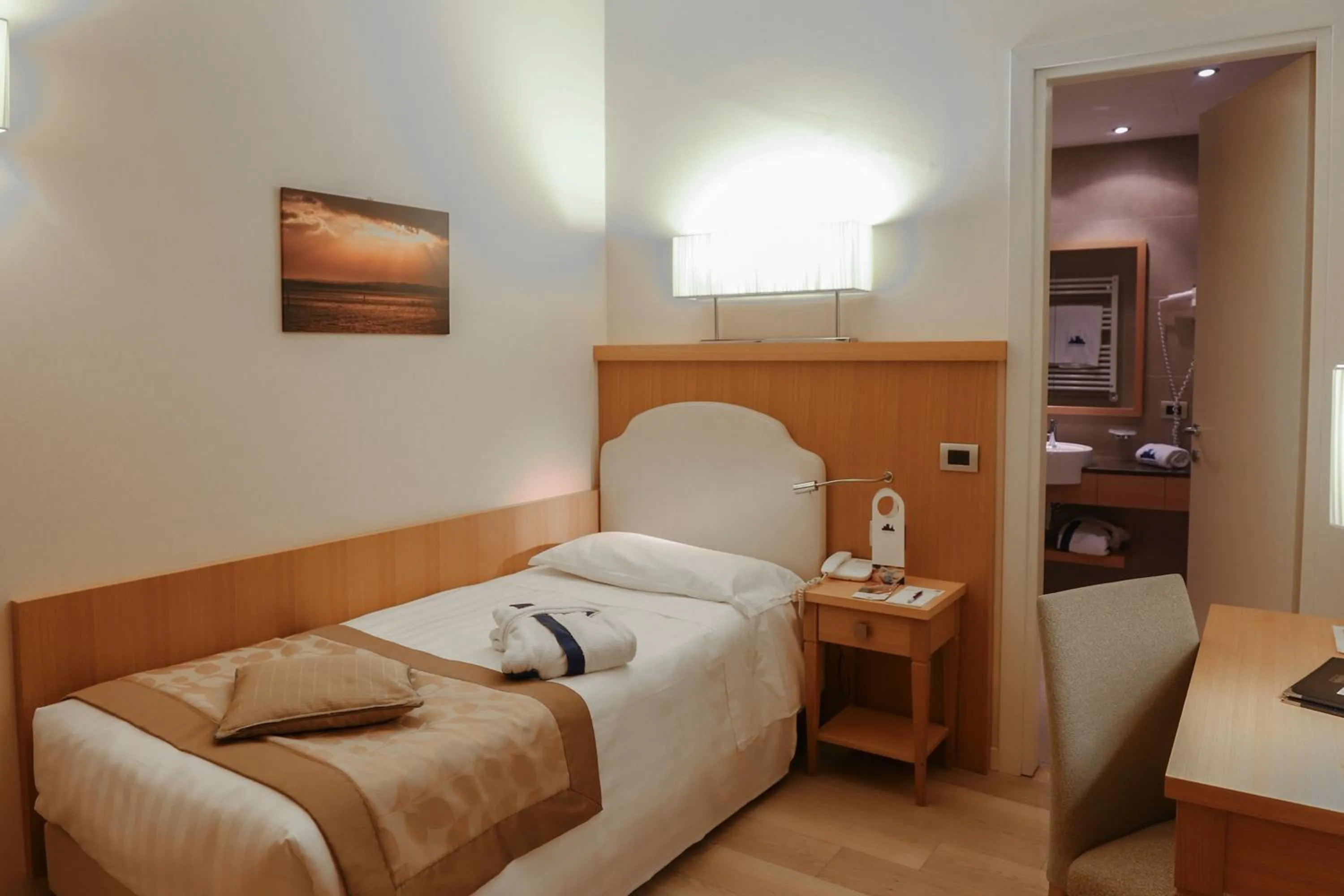 Bed in Hotel Sirmione Terme