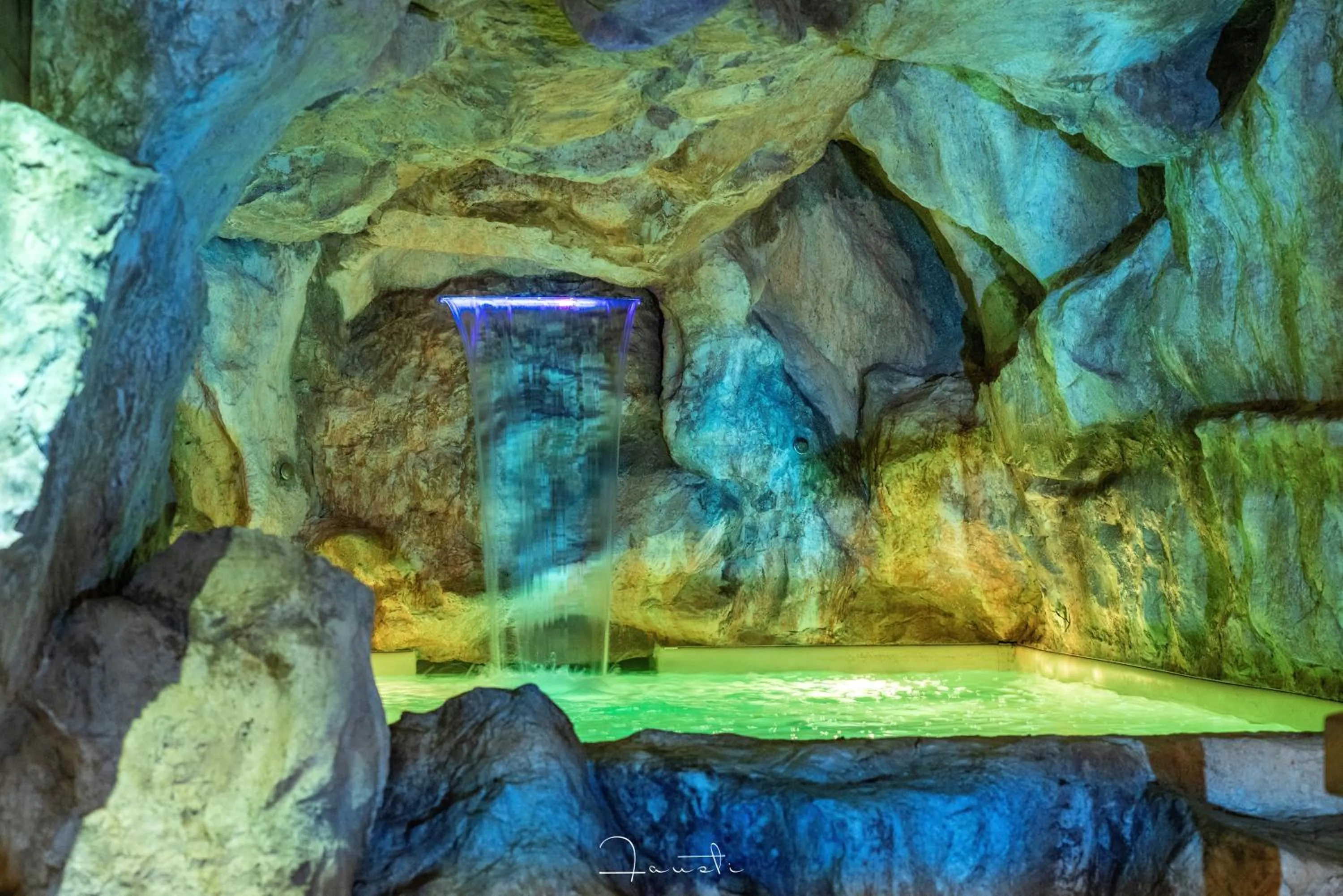 Massage in Hotel Villa Venus Resort & SPA