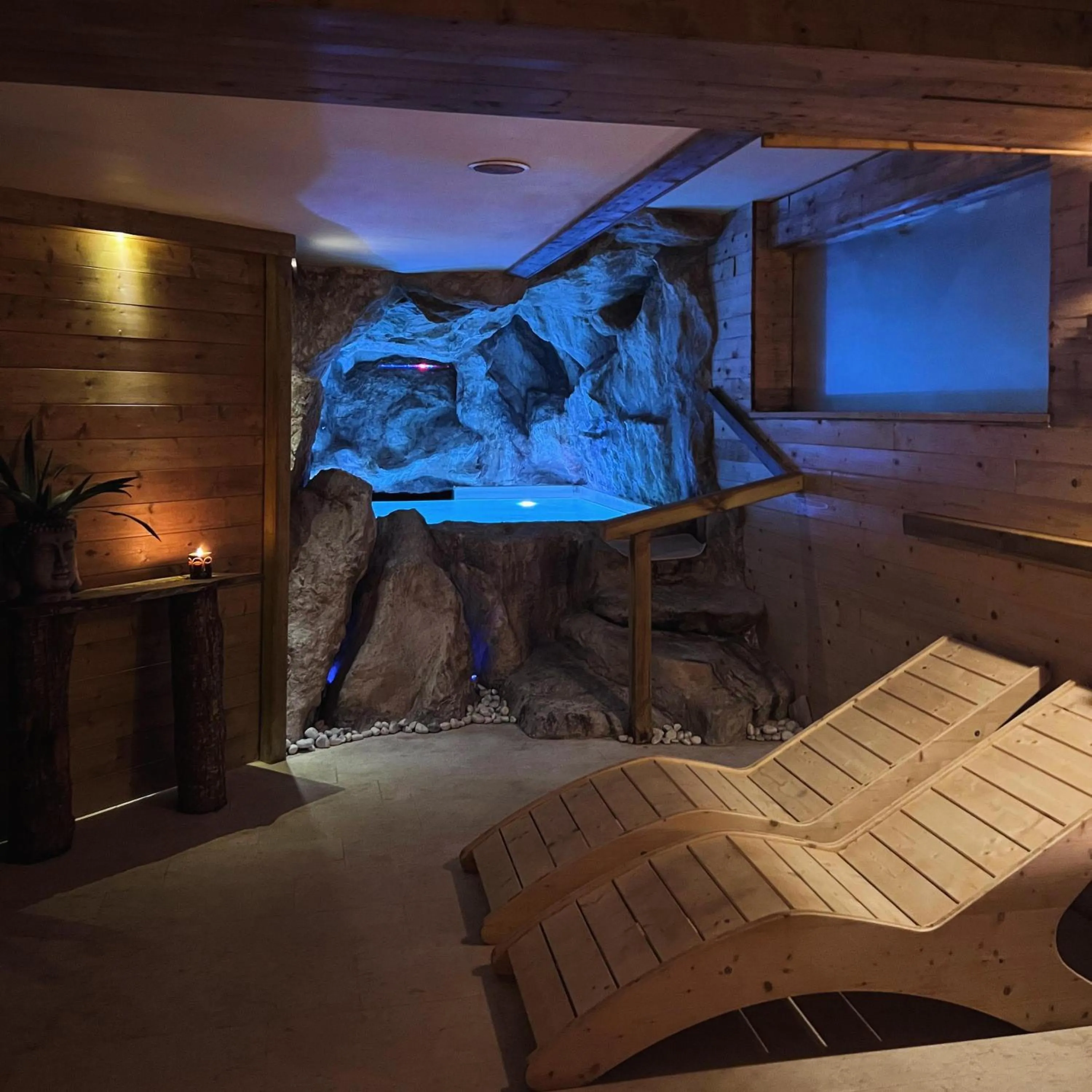 Sauna, Bed in Hotel Villa Venus Resort & SPA