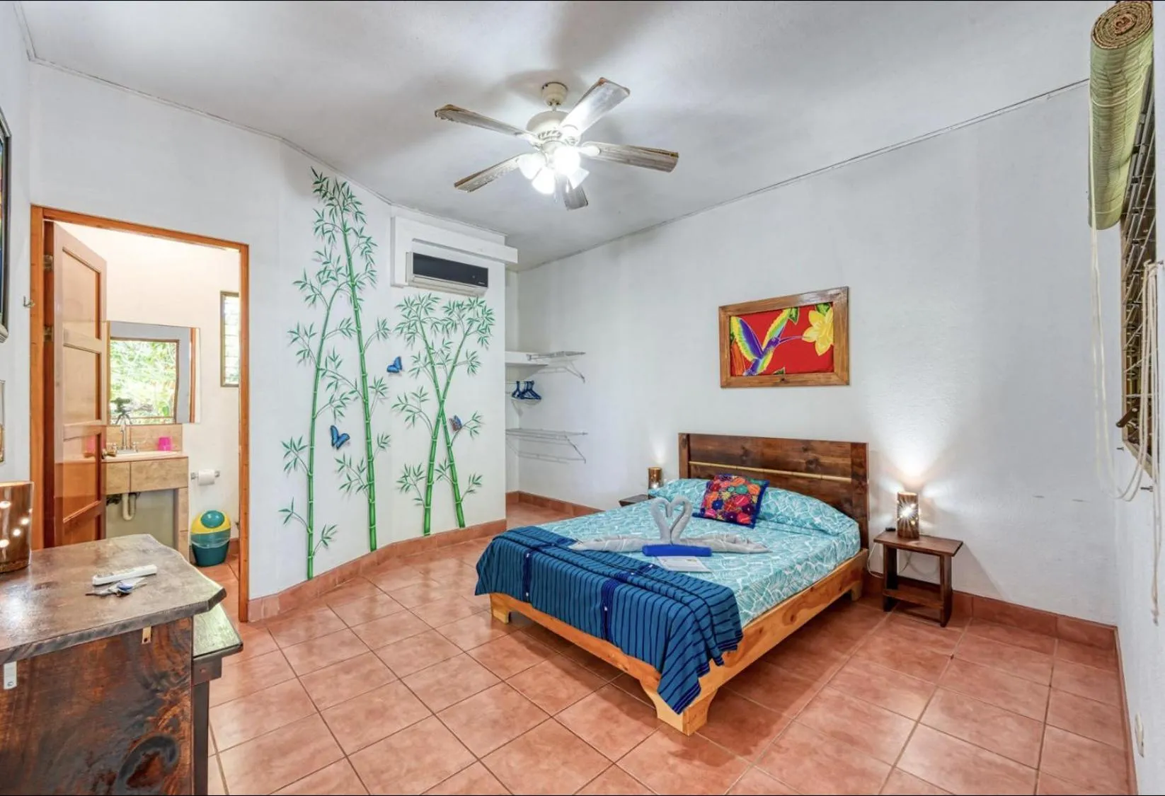 Bedroom, Bed in Hotel Tropical Sands Dominical