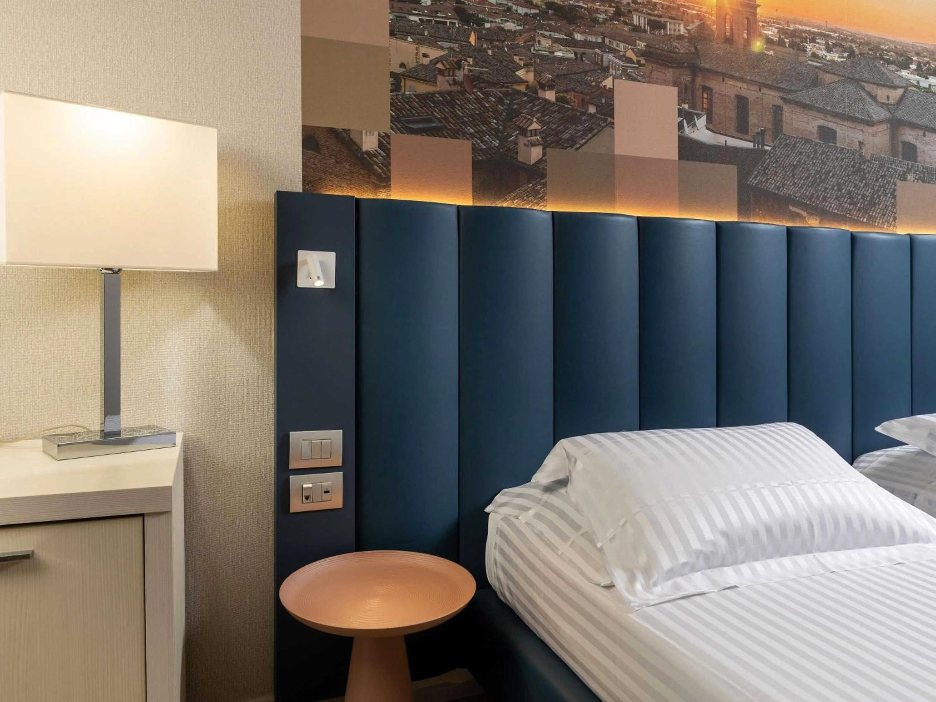 Bedroom, Bed in Mercure Hotel Rimini Artis