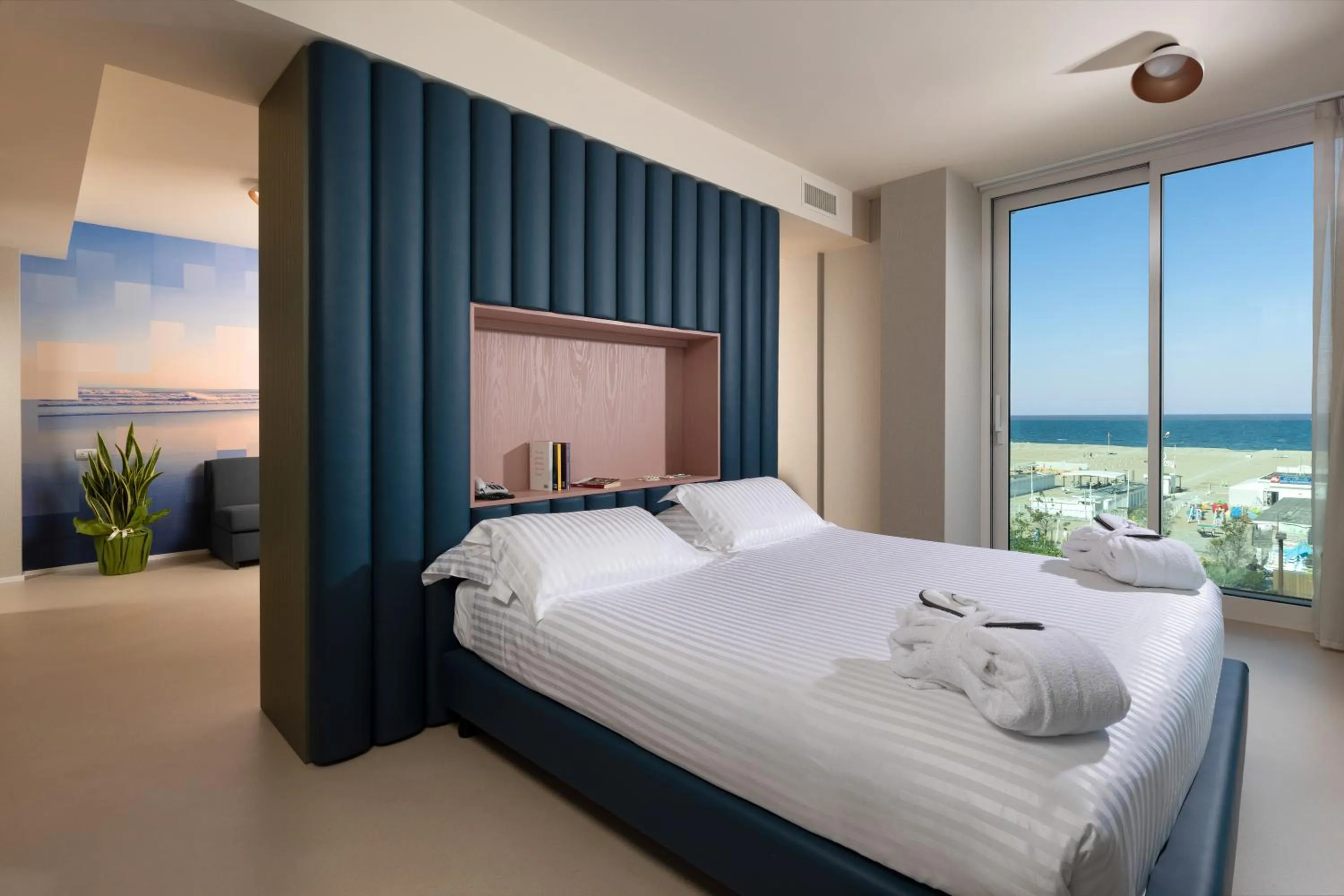 Bed in Mercure Hotel Rimini Artis