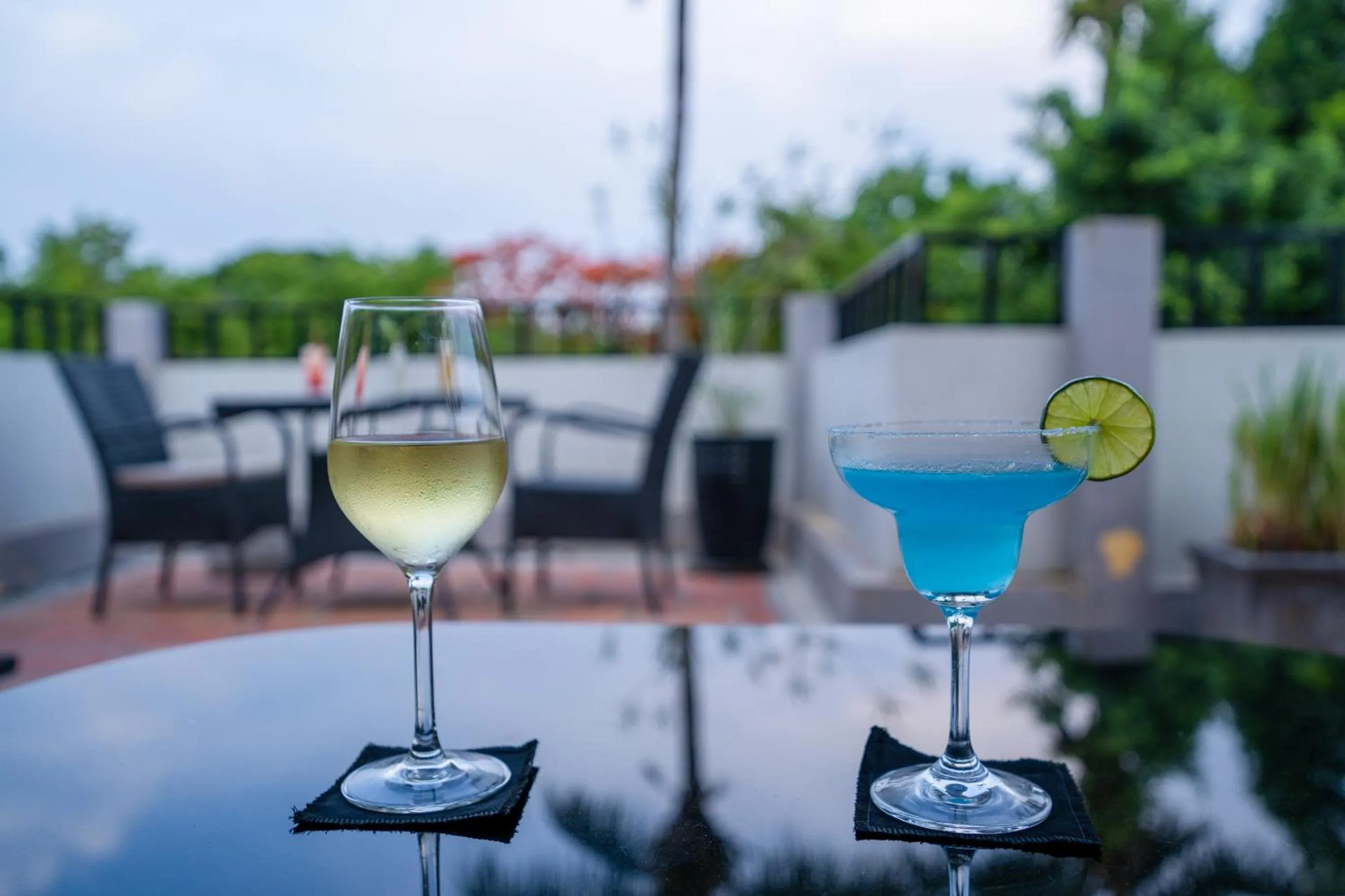 Alcoholic drinks in Villa D Riverside Boutique Hotel