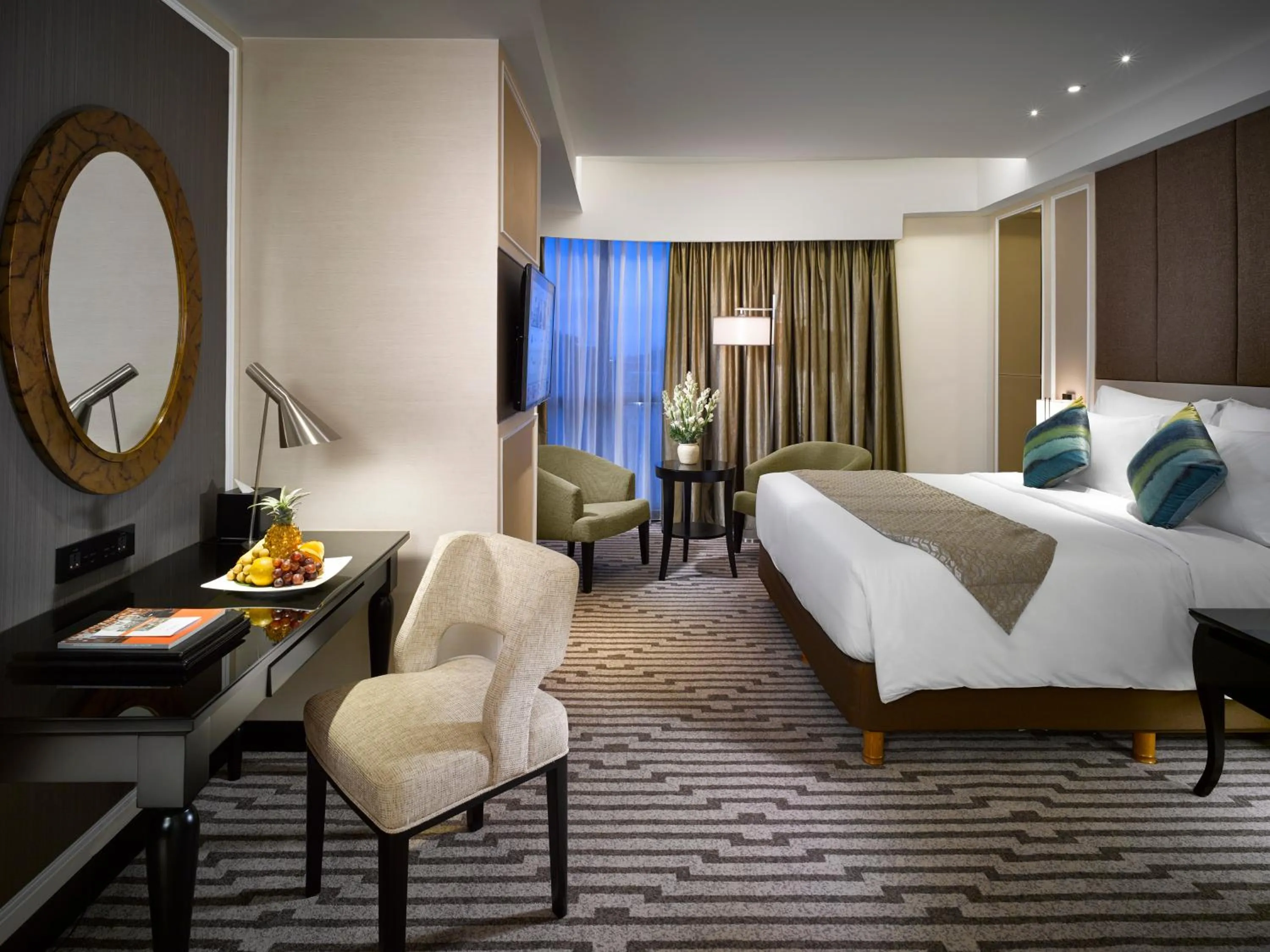 Photo of the whole room, Bed in Swiss-Belboutique Yogyakarta