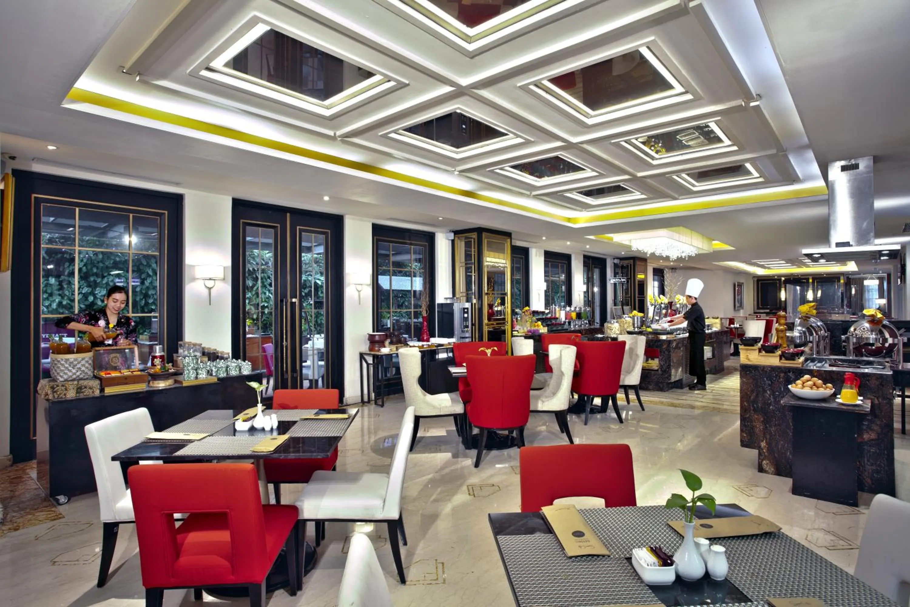 Restaurant/places to eat in Swiss-Belboutique Yogyakarta