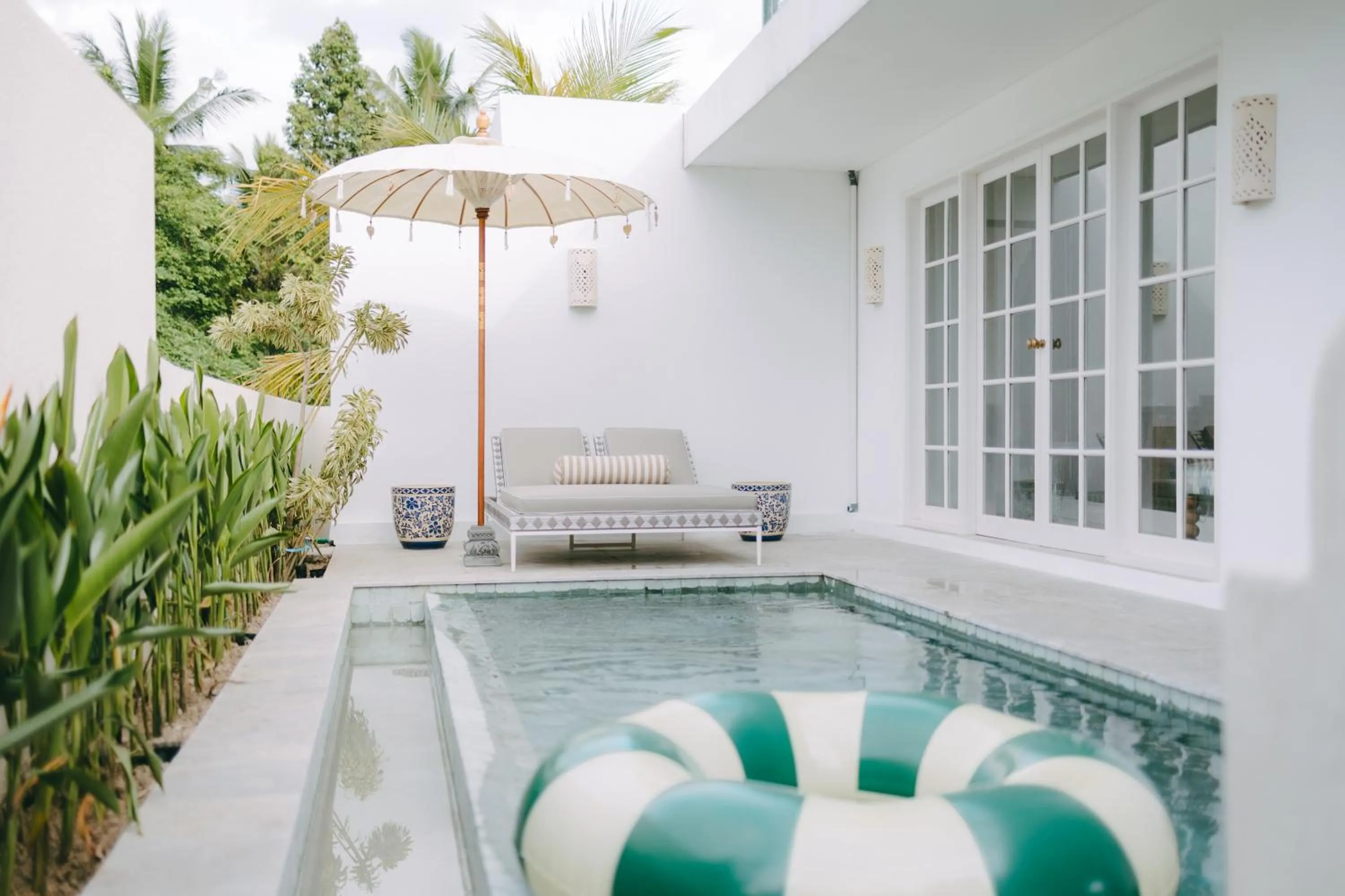 Swimming pool in Calma Ubud Suite & Villas - Rice Fields View, Infinity Pool !