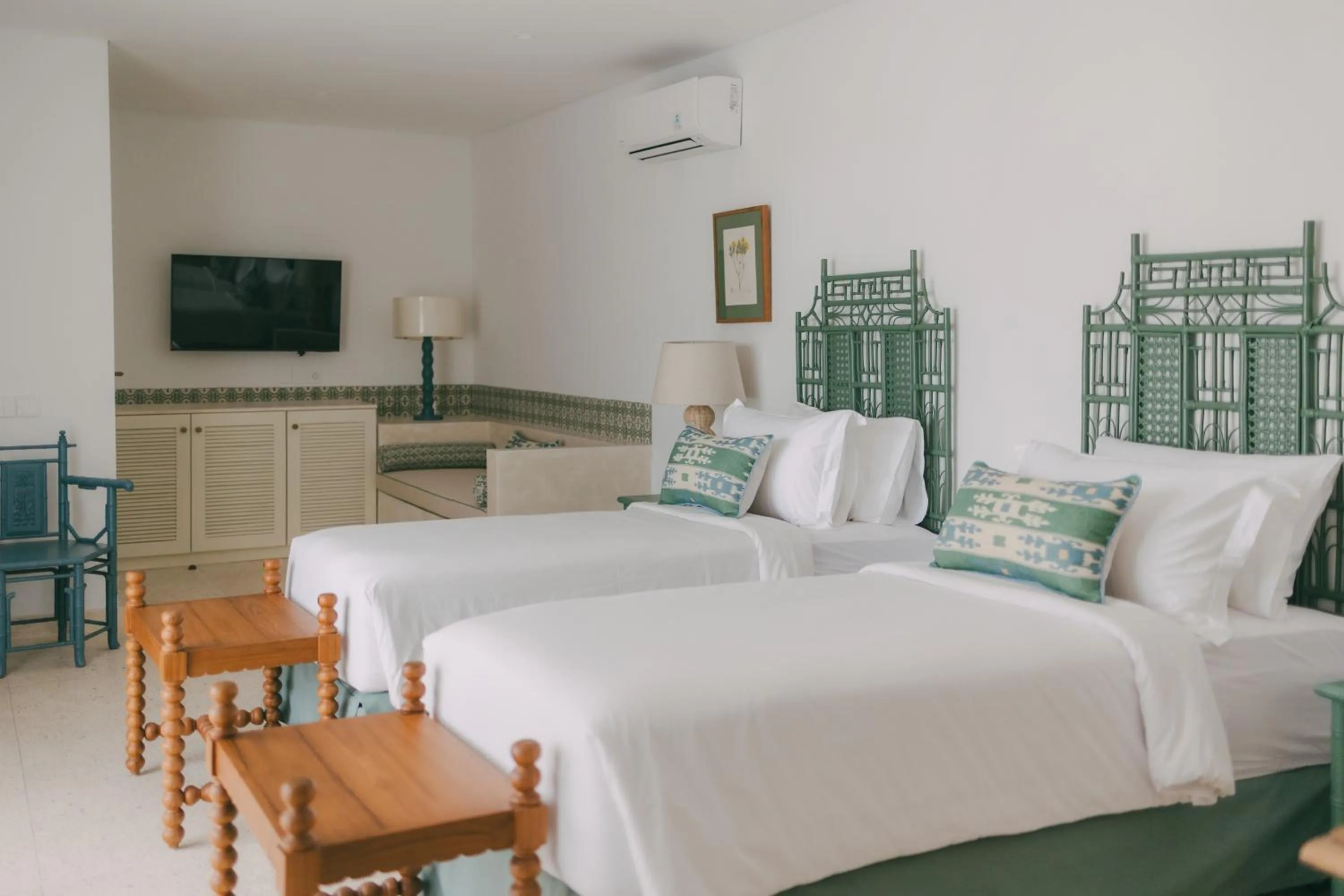 Photo of the whole room, Bed in Calma Ubud Suite & Villas - Rice Fields View, Infinity Pool !