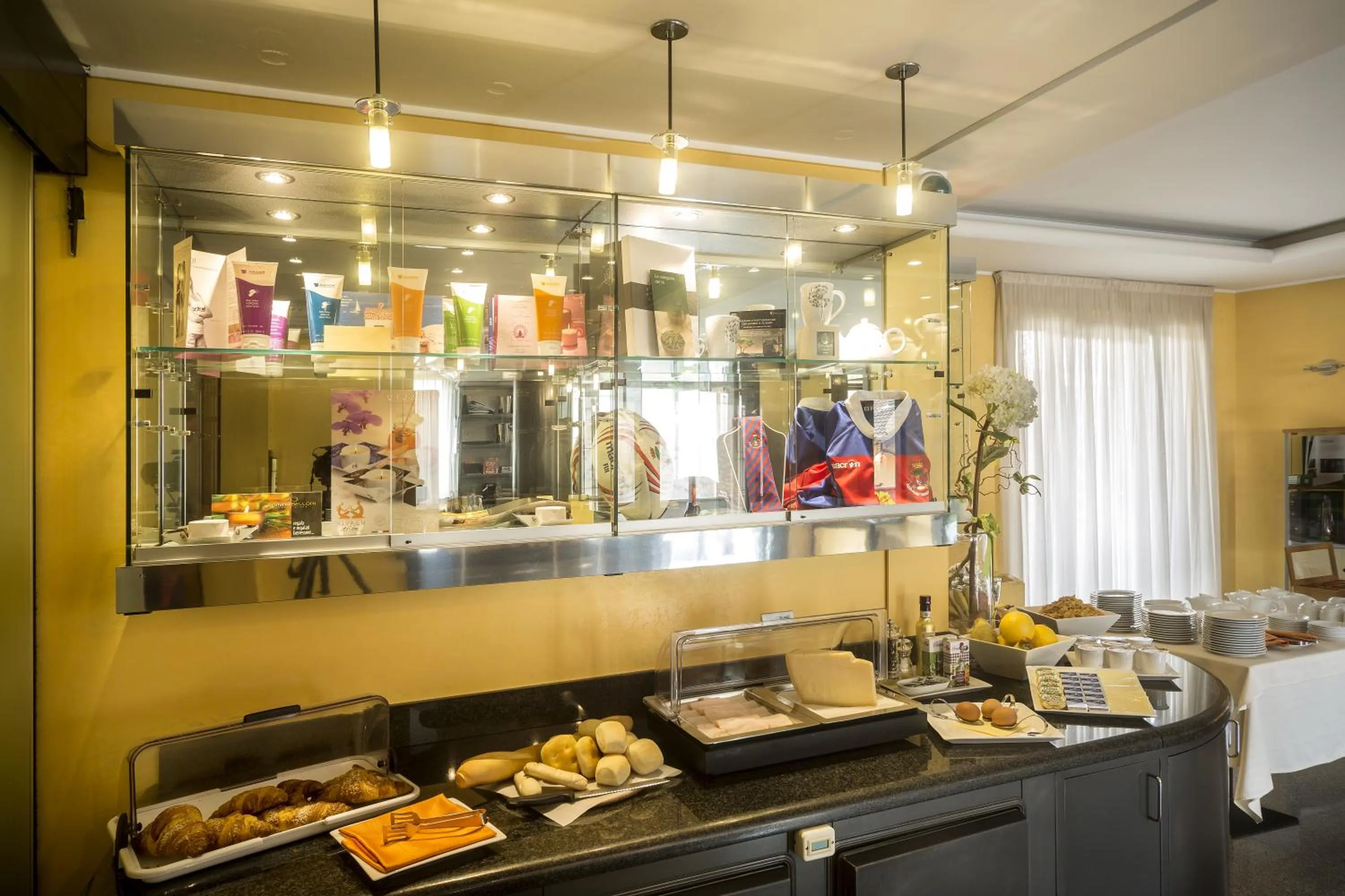 Lounge or bar in Hotel Del Riale