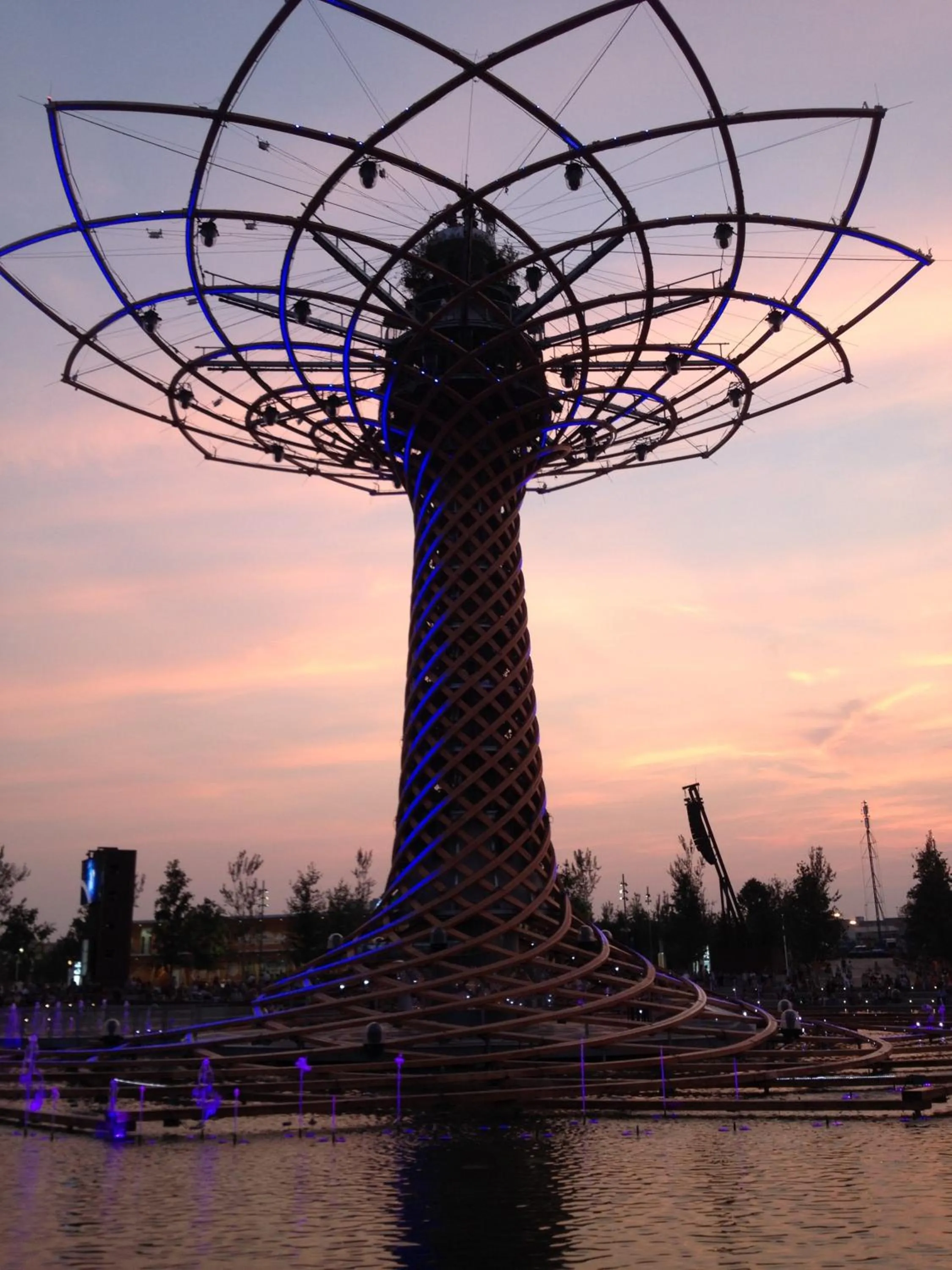 Nearby landmark in Hotel Del Riale