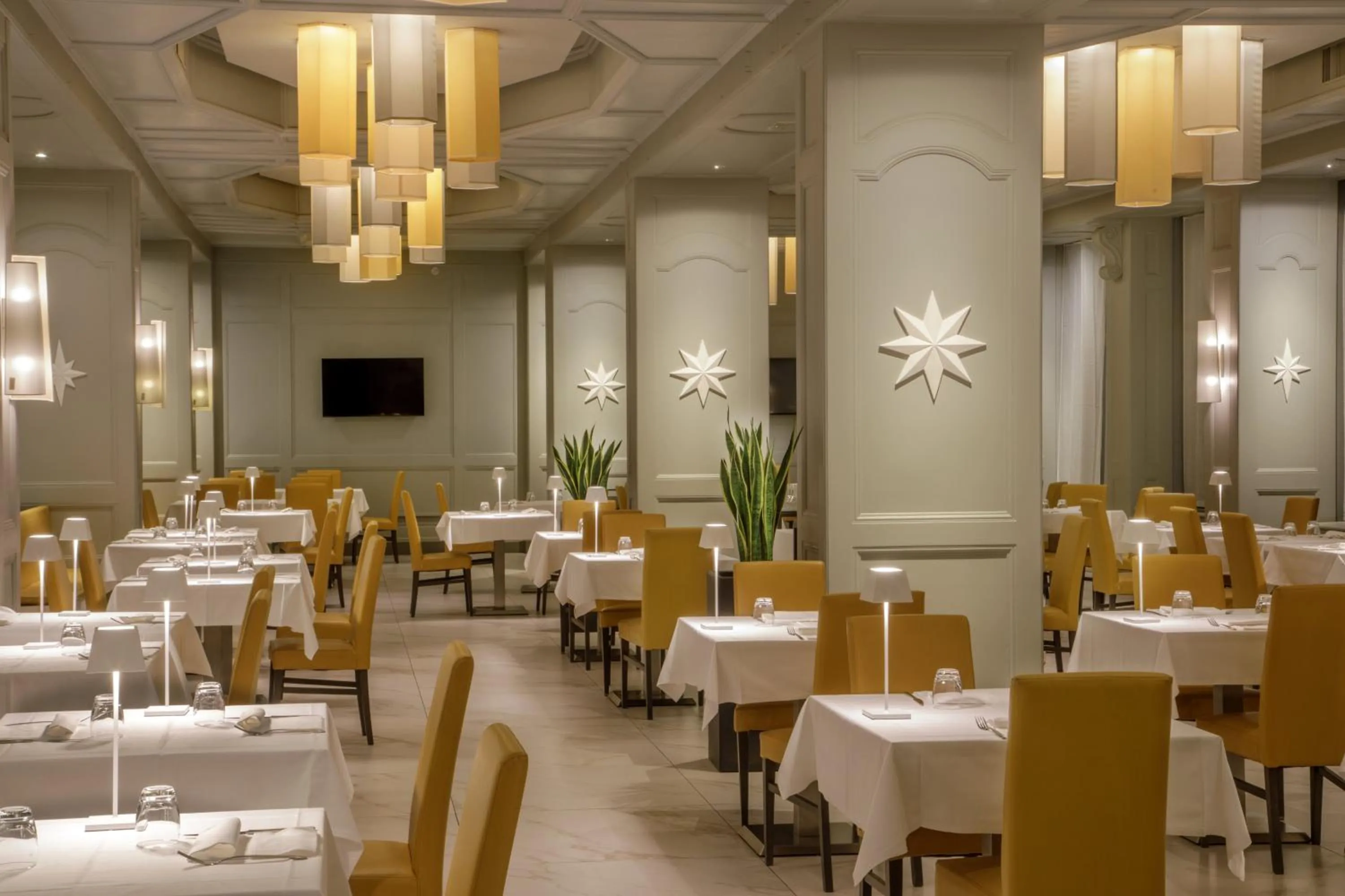 Restaurant/places to eat in Grand Hotel Fleming by OMNIA hotels