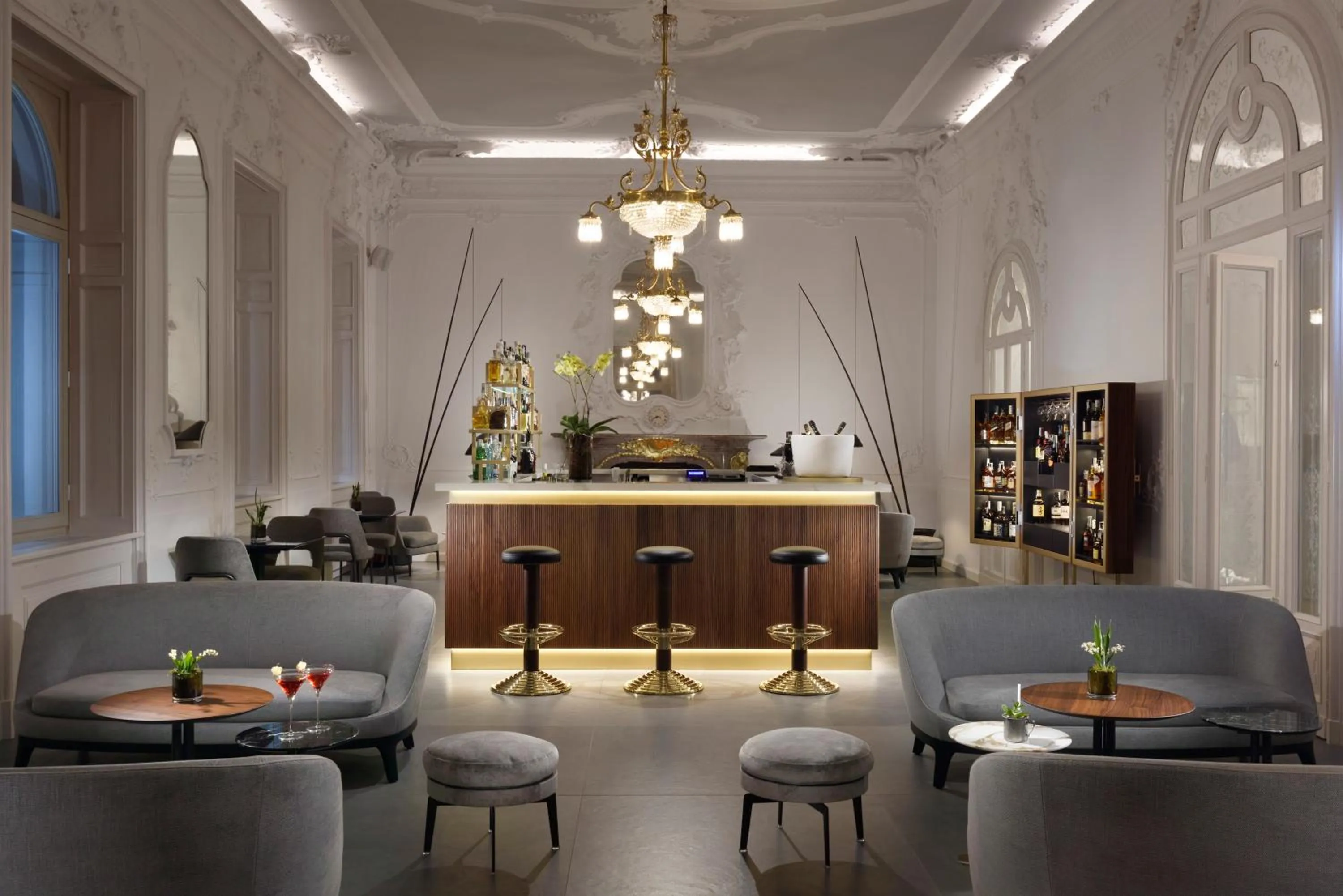 Lounge or bar in Grand Hotel Victoria concept & spa, by R Collection Hotels