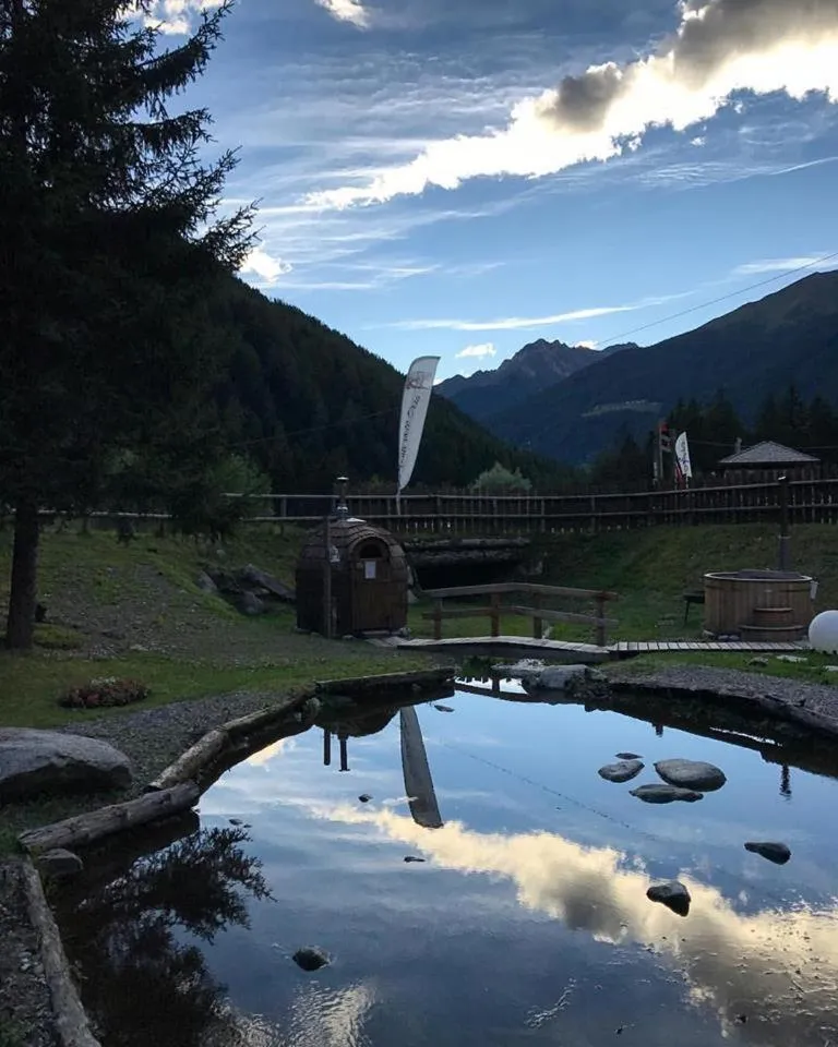 Spa and wellness centre/facilities in La Tana dell'orso Hotel & SPA