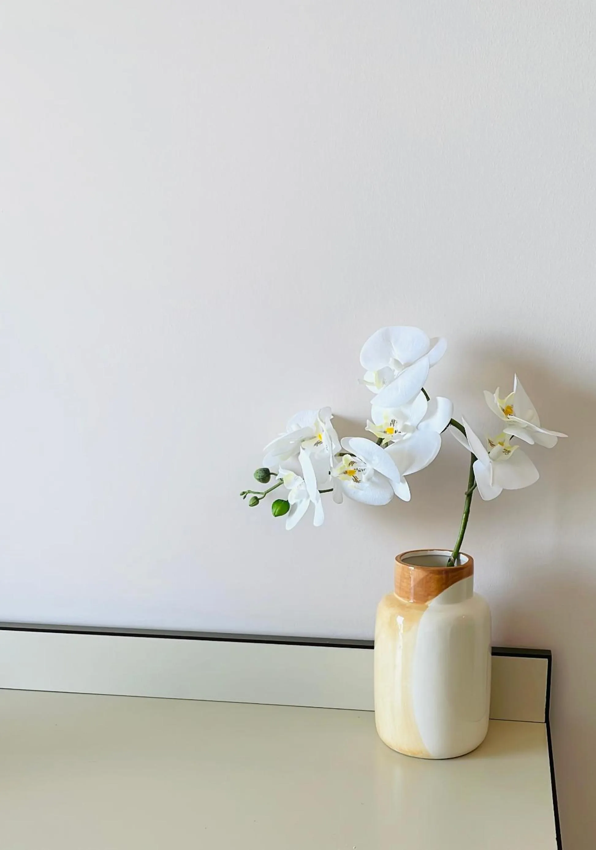 Decorative detail in L'Approdo di Angelino