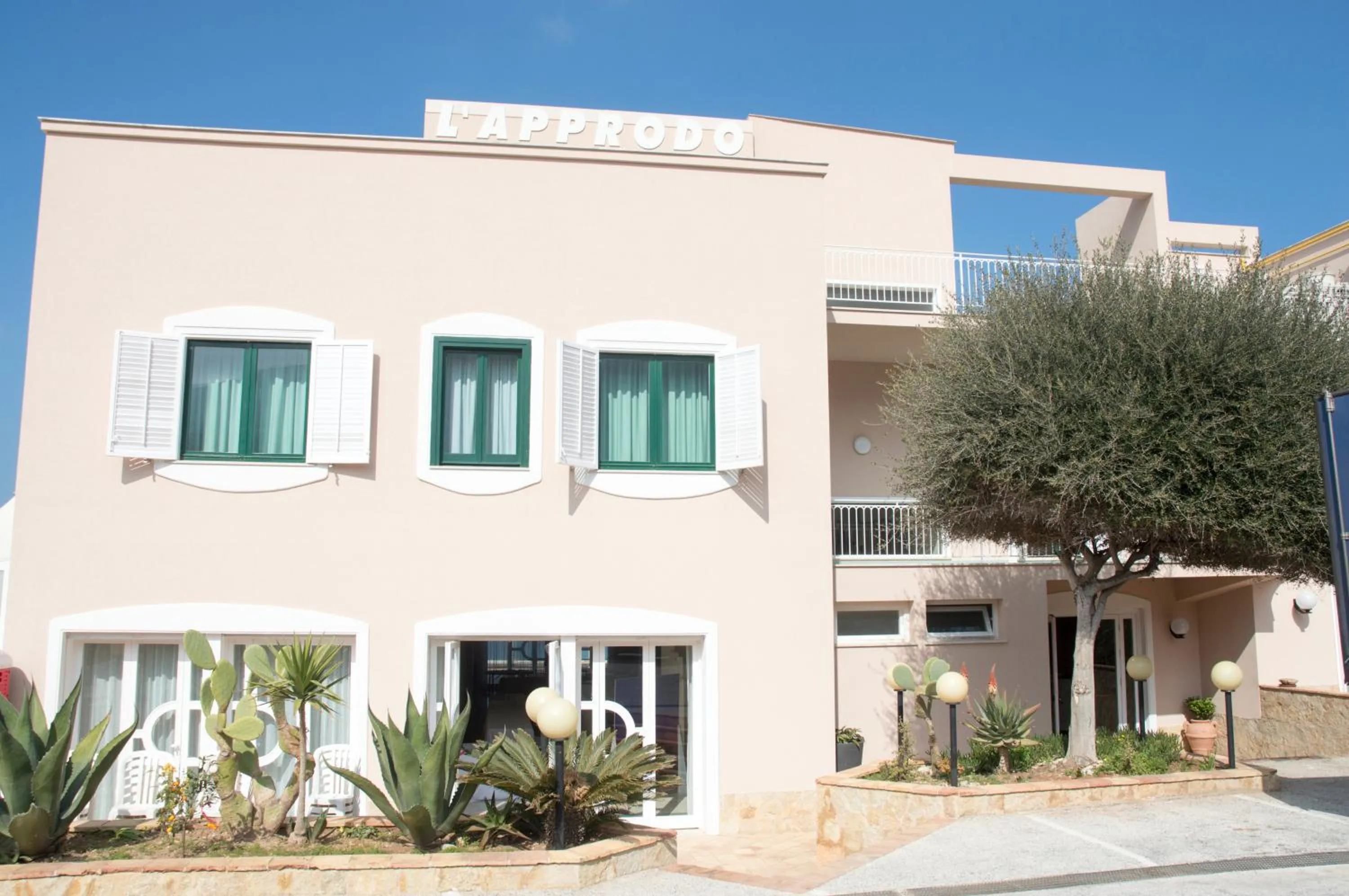 Property building in L'Approdo di Angelino