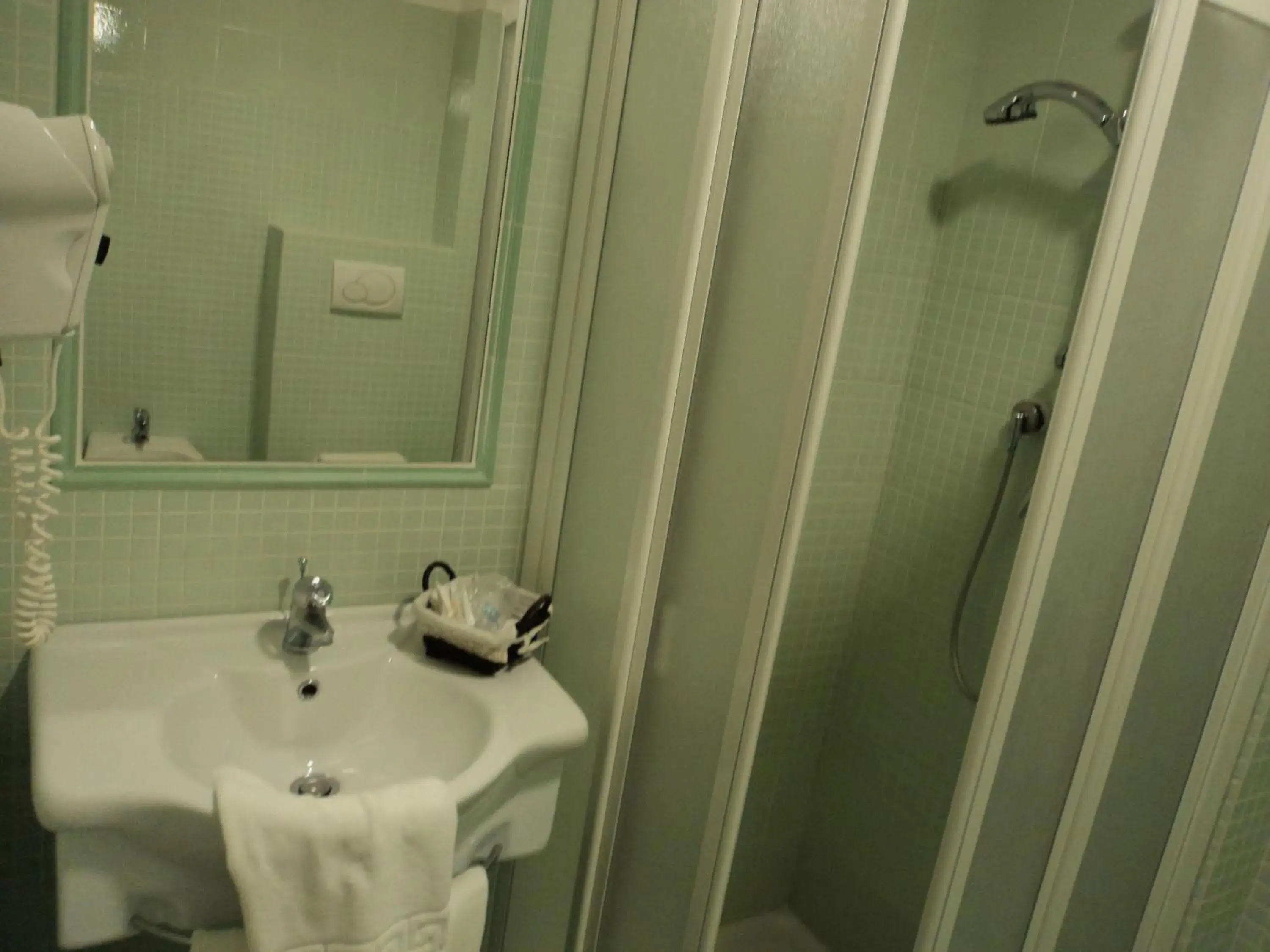 Twin Room in Hotel La Fonte Twin Room in Hotel La Fonte