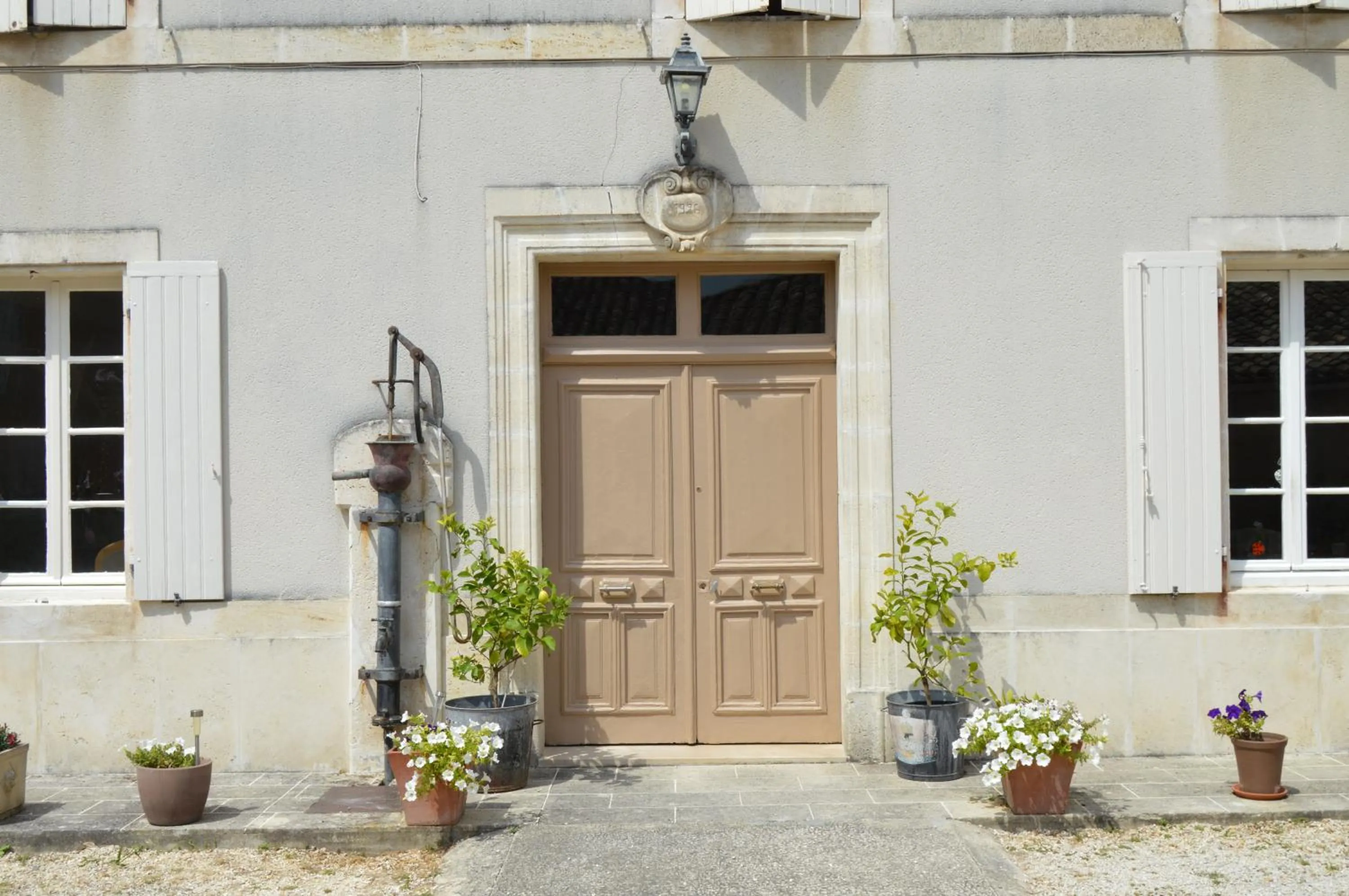 Property building in La Vieille Distillerie