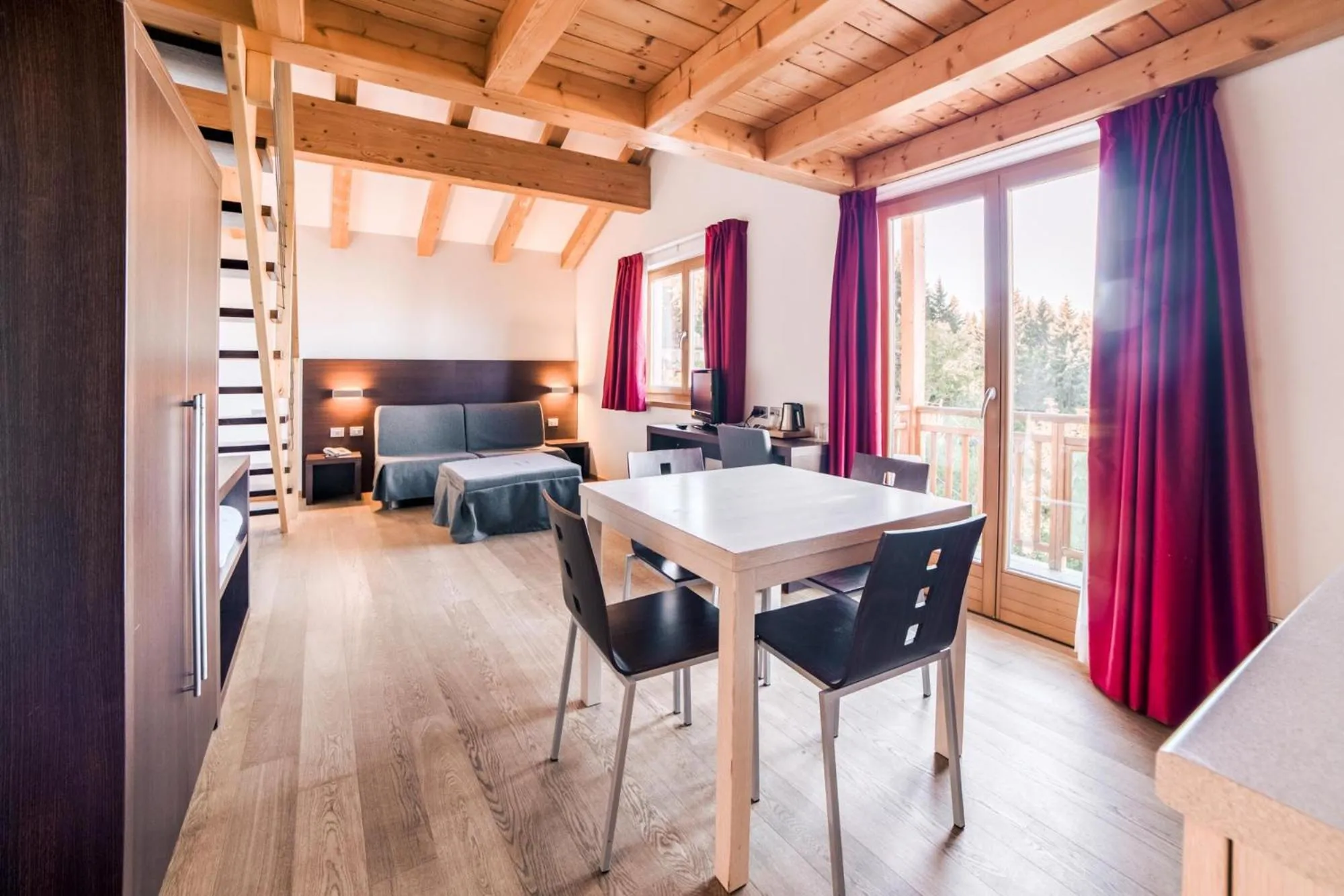 Living room in Hotel Montana