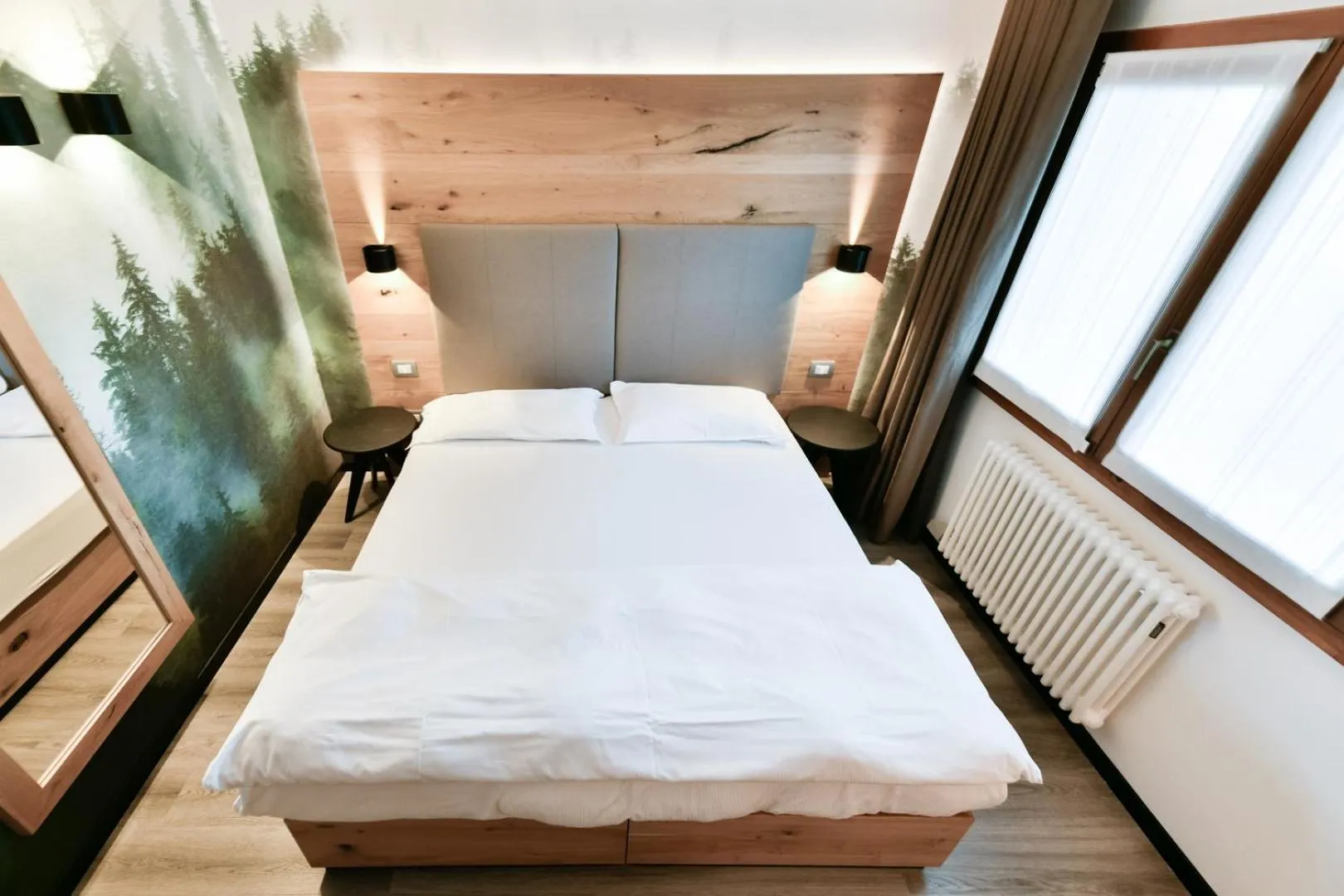 Bed in Hotel Montana