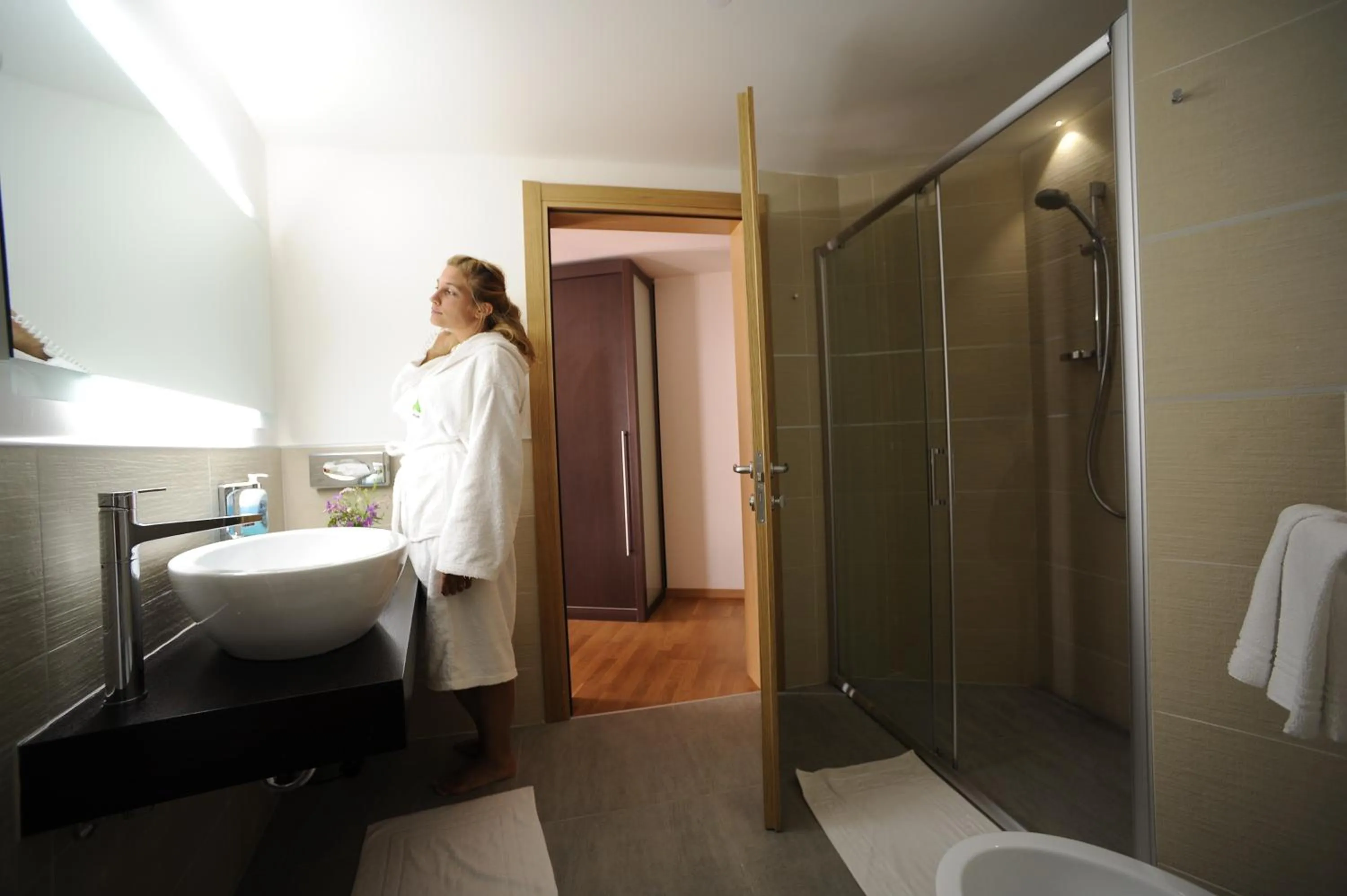 Bathroom in Hotel Montana