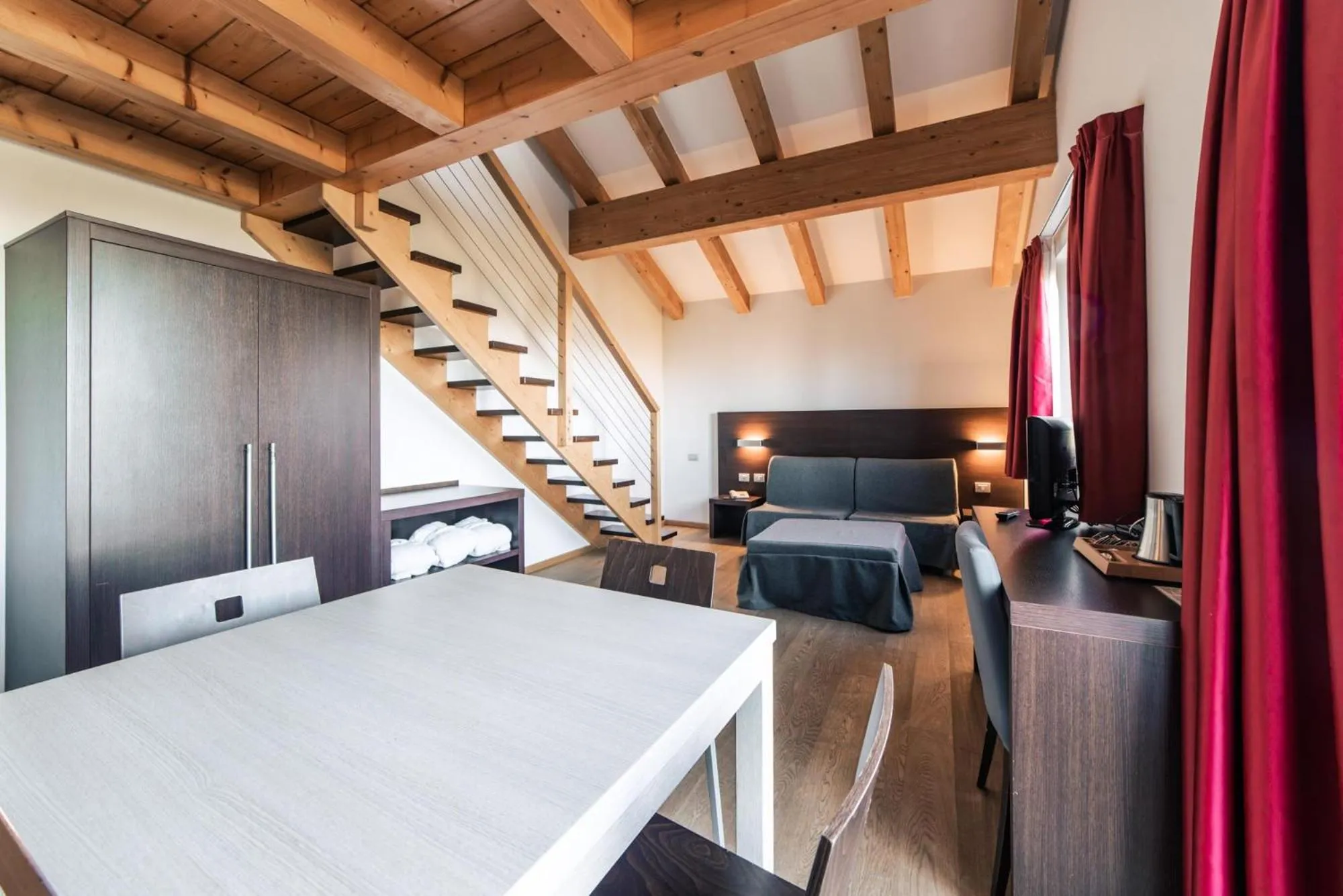 Living room in Hotel Montana