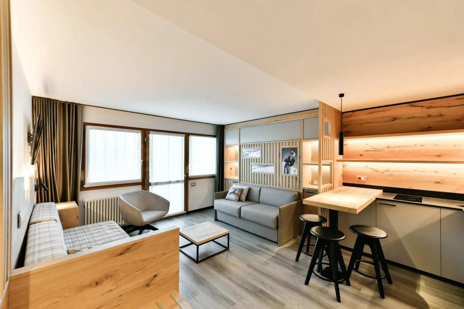 Kitchen or kitchenette in Hotel Montana