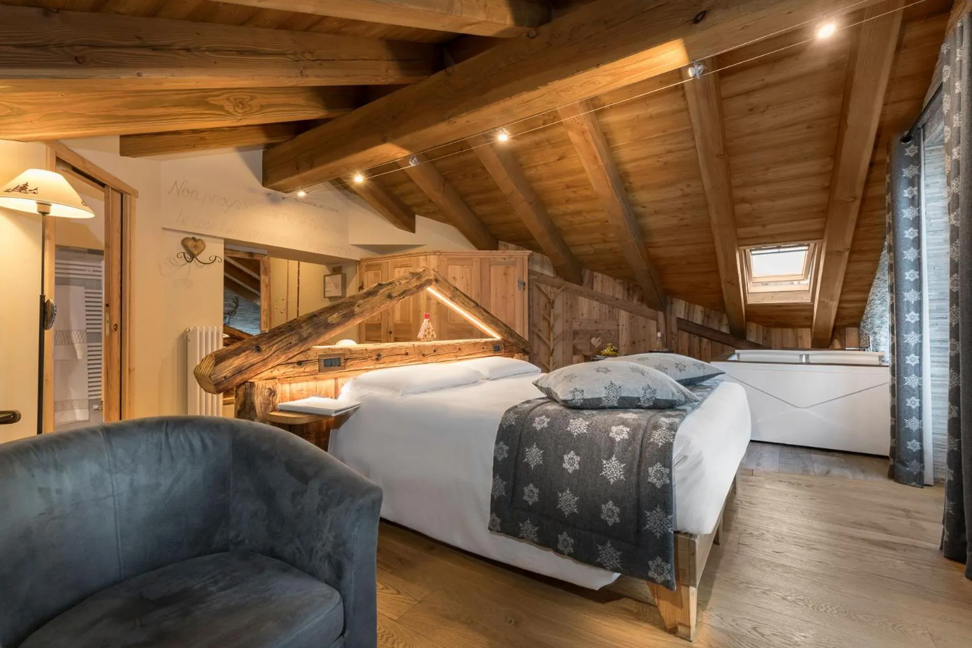 Bed in Locanda Bellevue