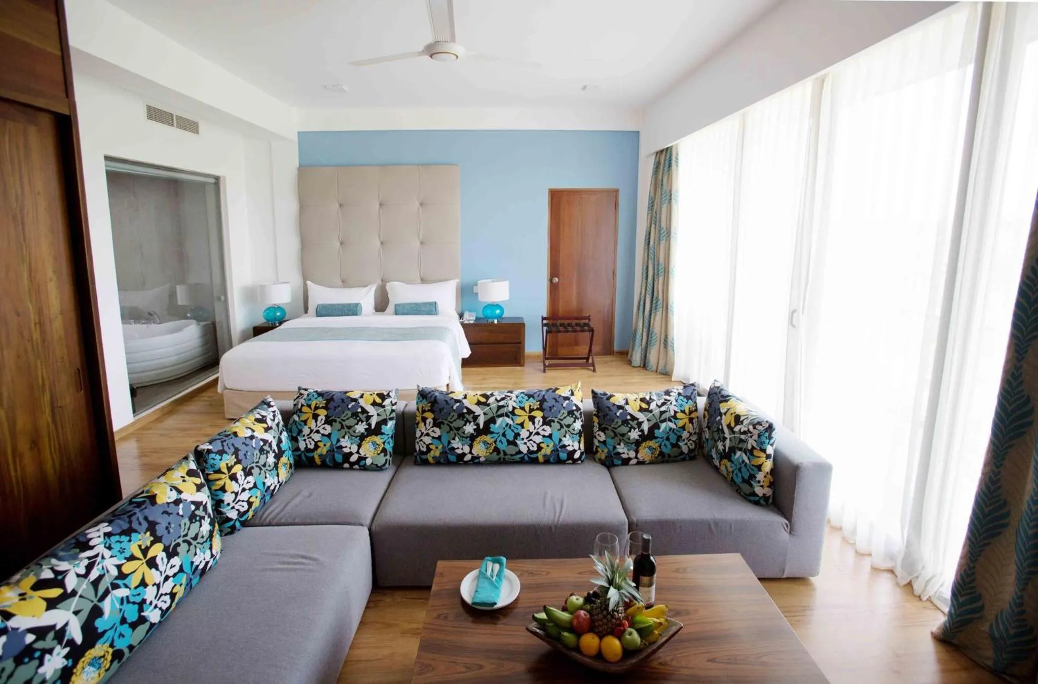 Photo of the whole room in Club Waskaduwa Beach Resort & Spa
