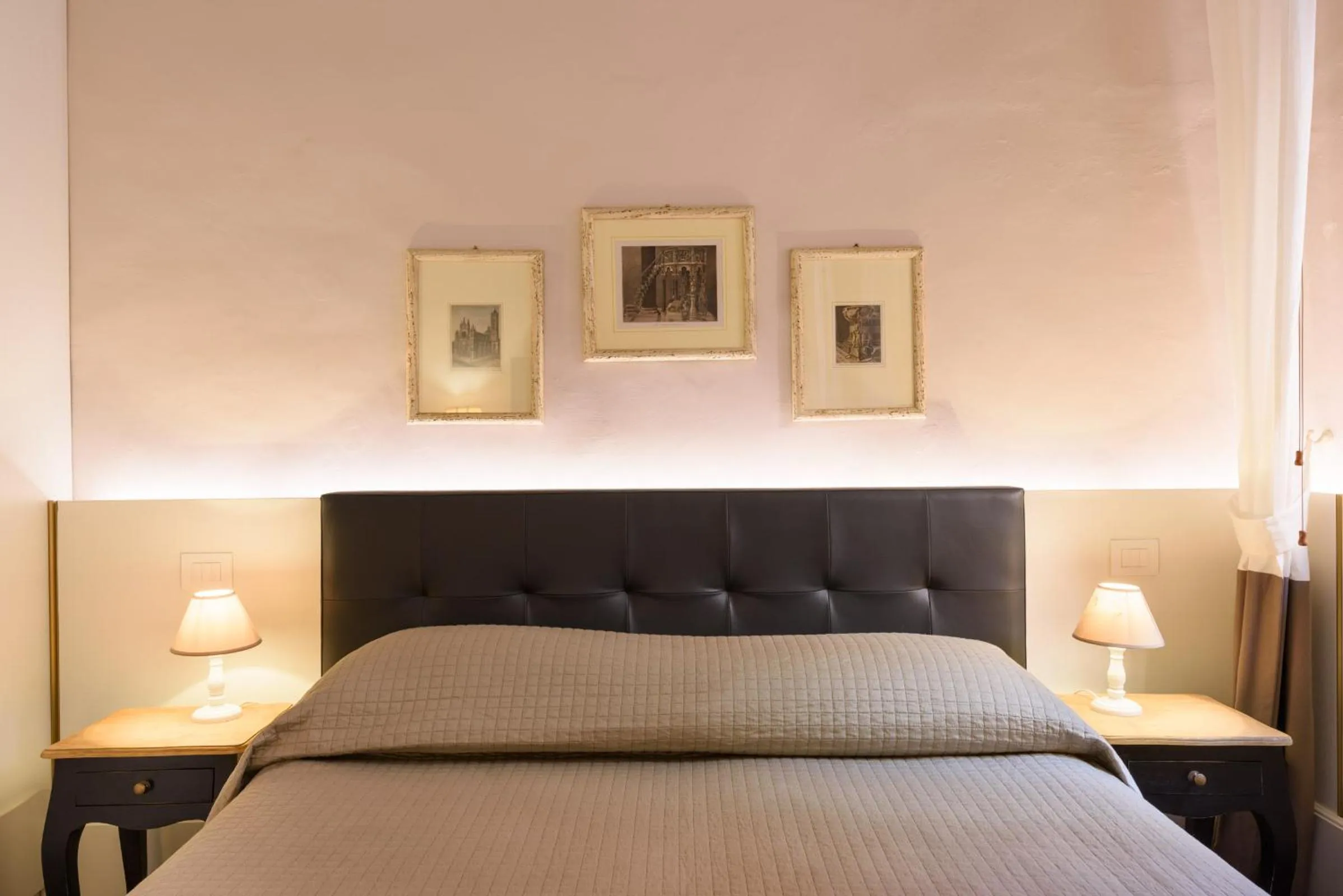 Bed in La Terrazza Sul Campo-Rooms Only