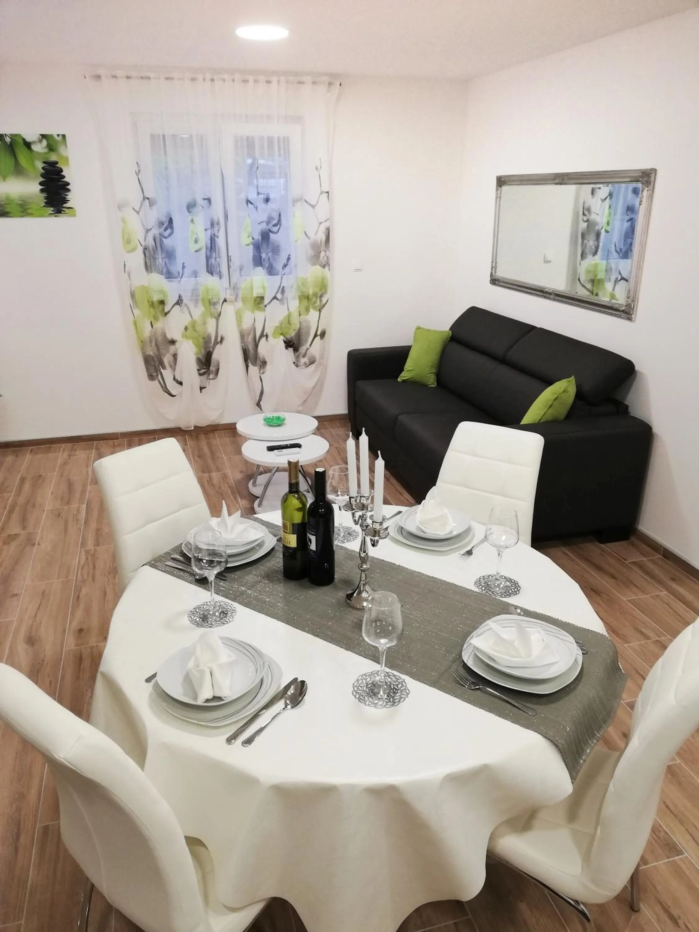Apartments MTV - private parking, Fast Wi-Fi & Steps to the Beach