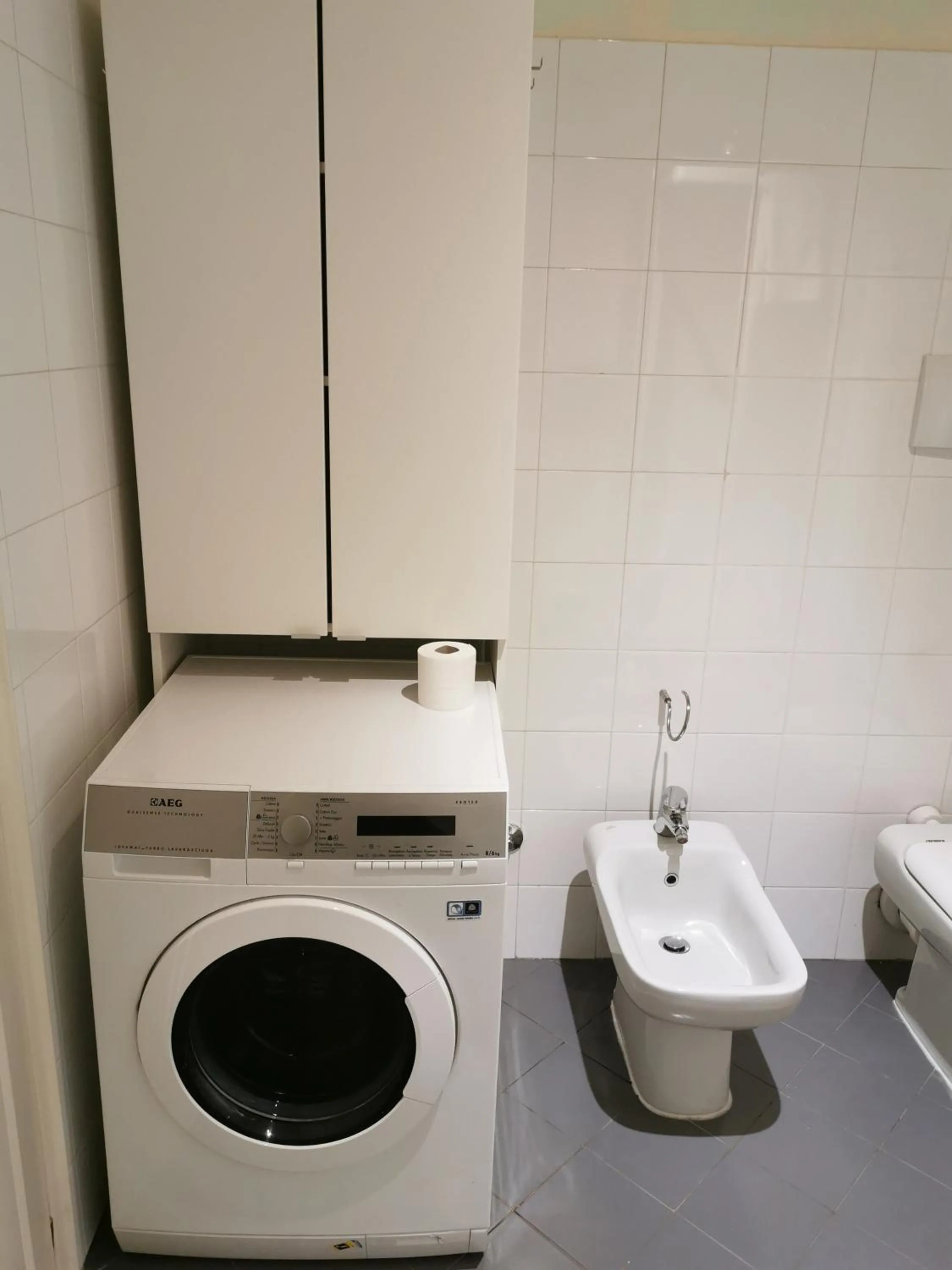washing machine in Residenza Piazza Santo Stefano