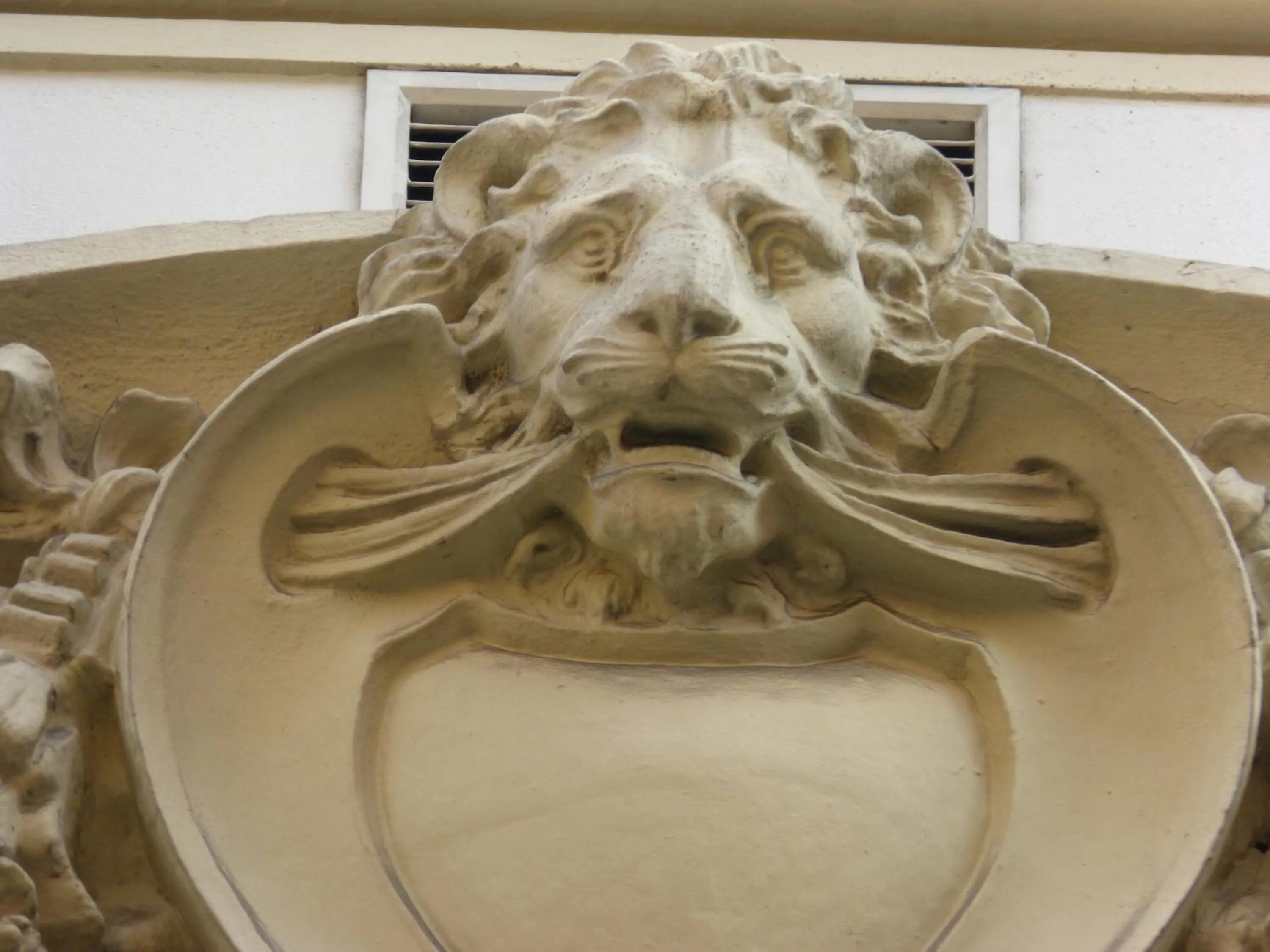 Decorative detail in Residenza Piazza Santo Stefano