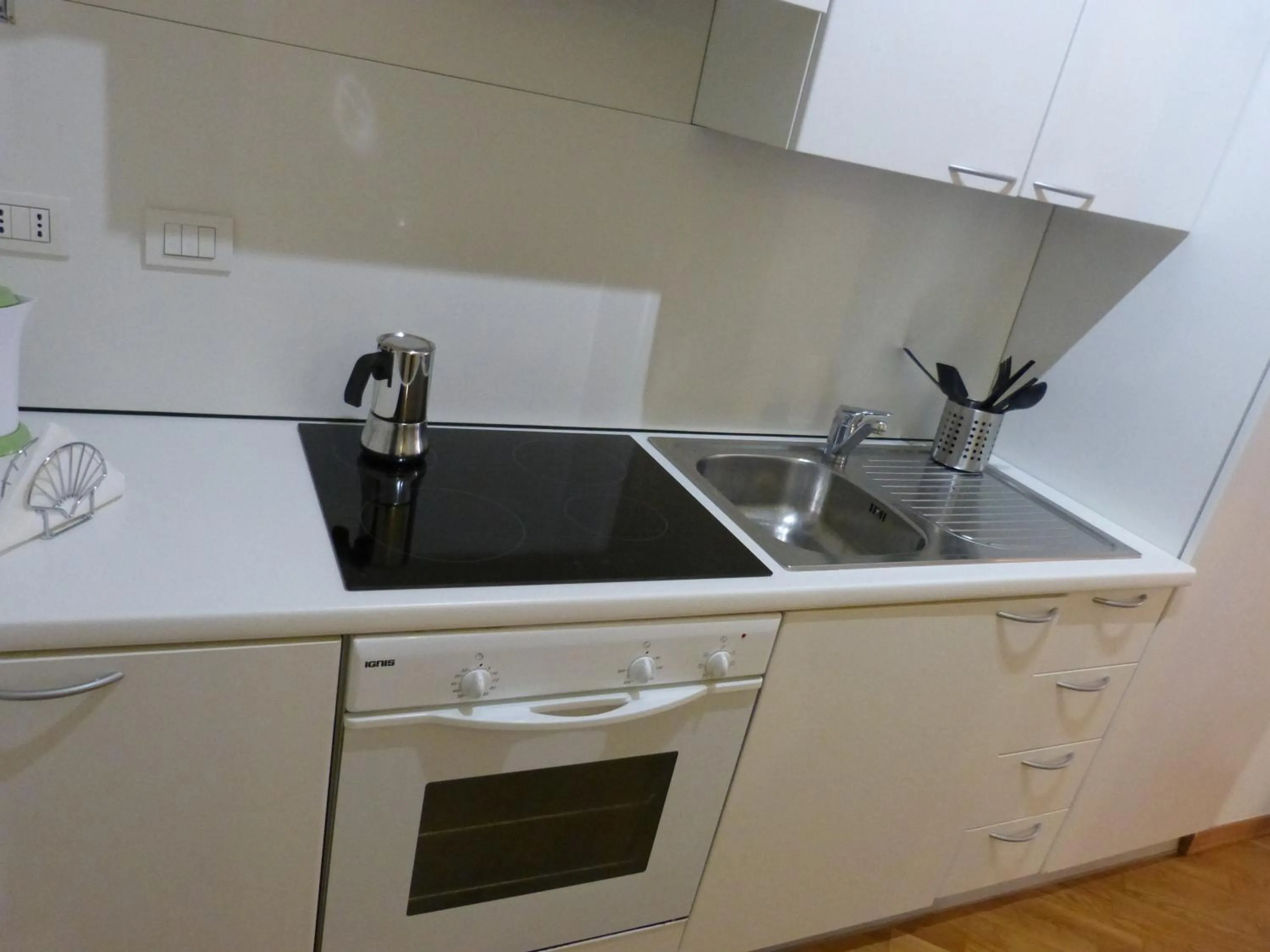Kitchen or kitchenette in Residenza Piazza Santo Stefano