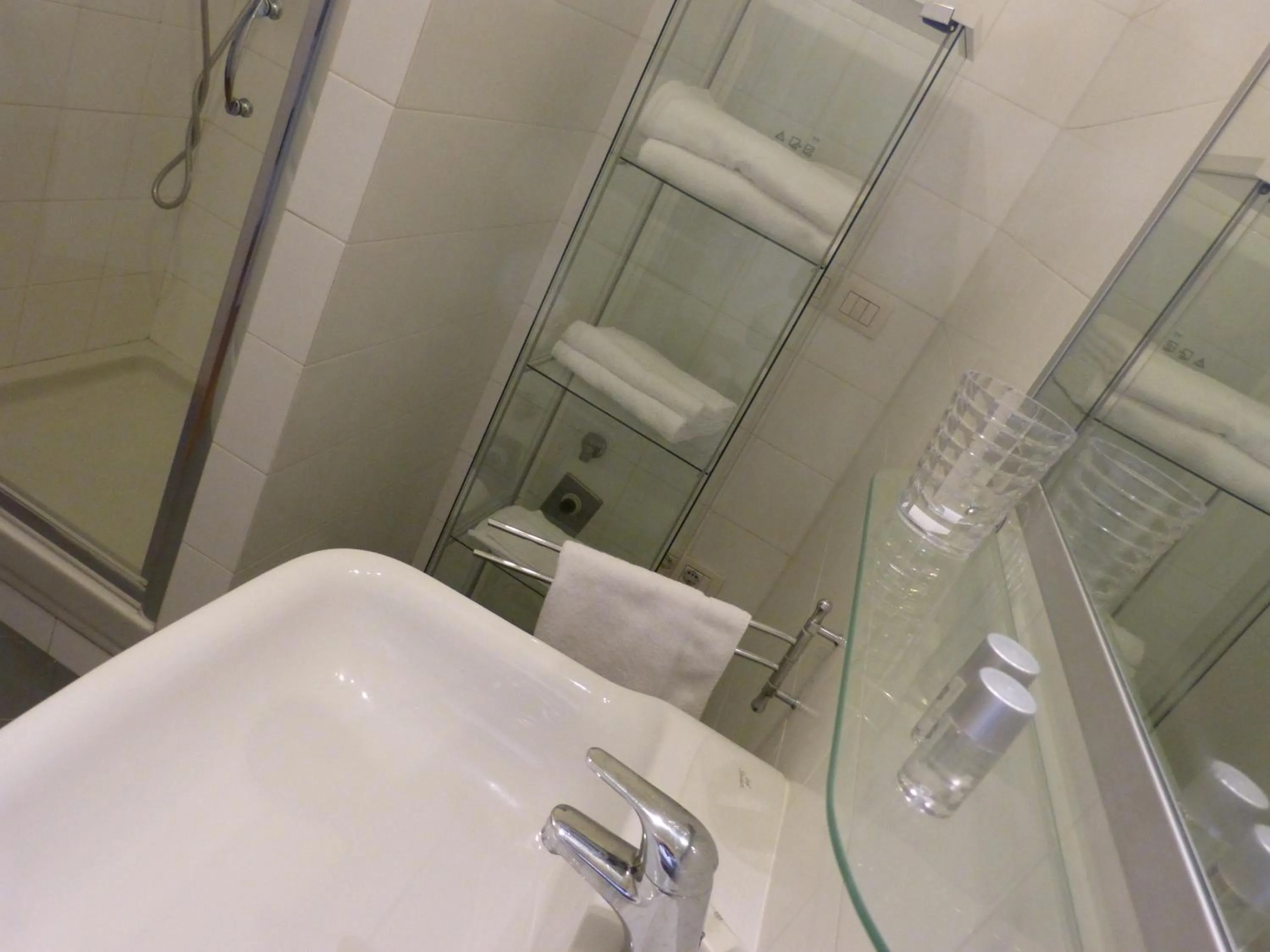 Bathroom in Residenza Piazza Santo Stefano
