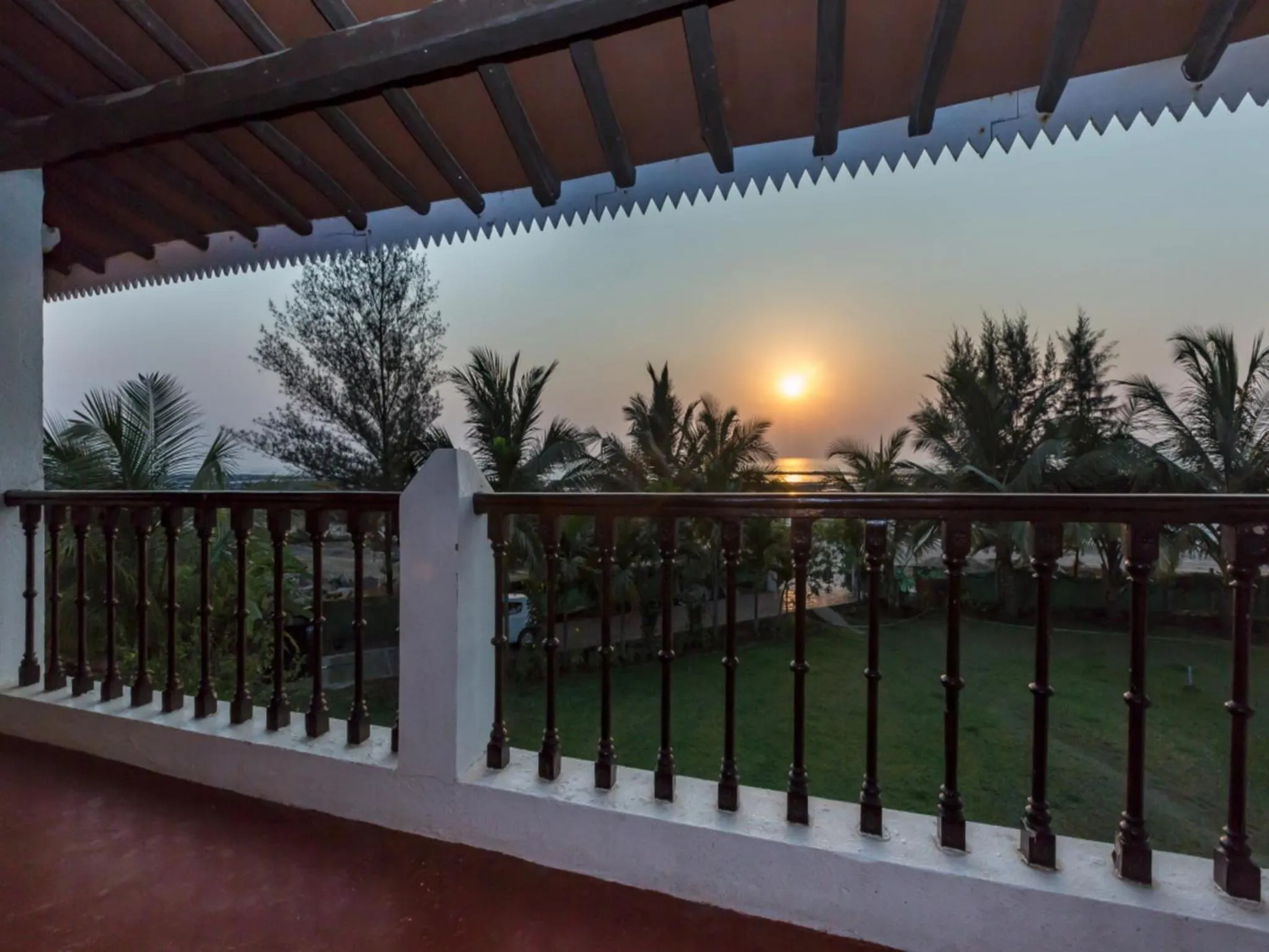 Balcony/Terrace in SaffronStays Salt Rim on the Beach, Korlai