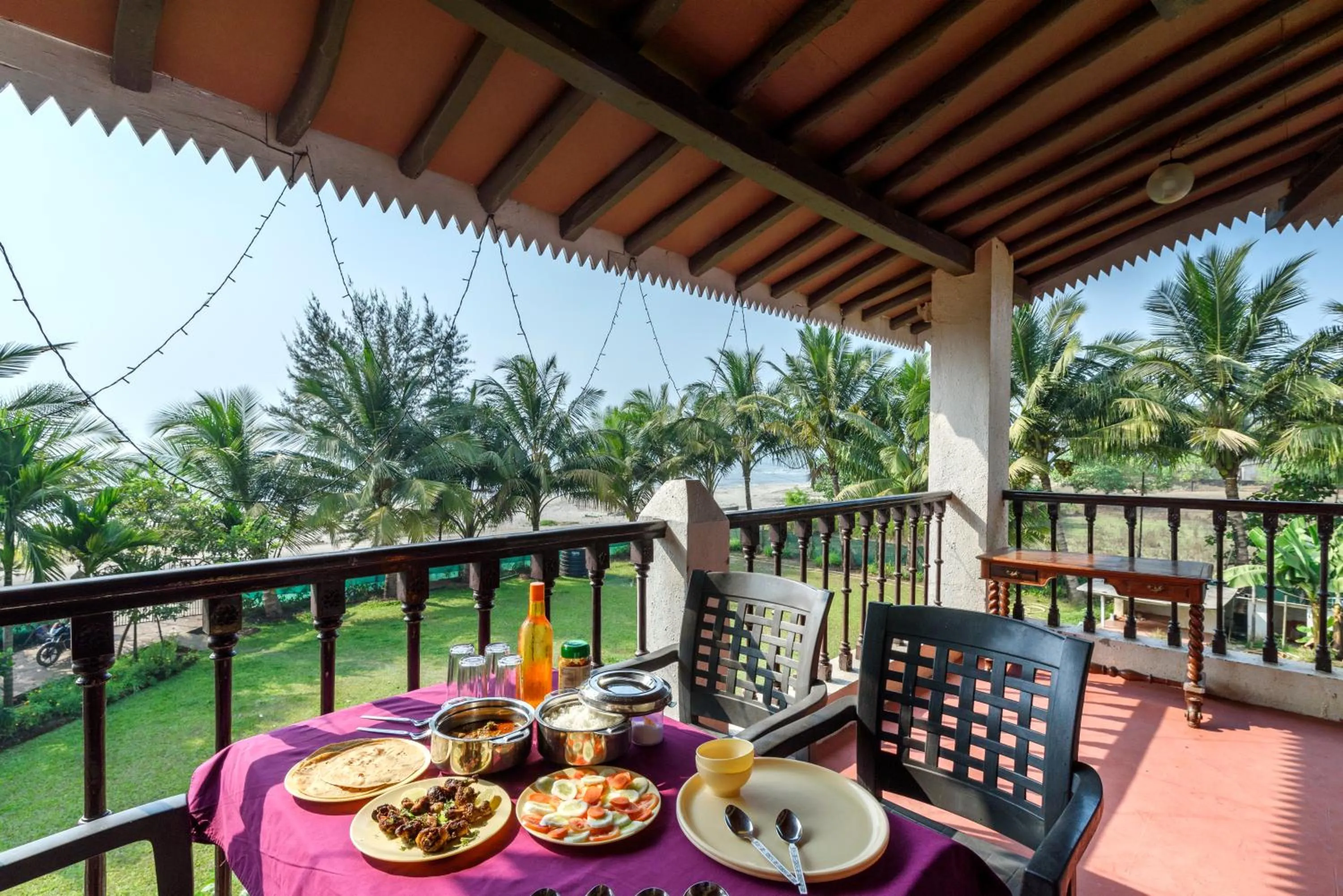 Day in SaffronStays Salt Rim on the Beach, Korlai