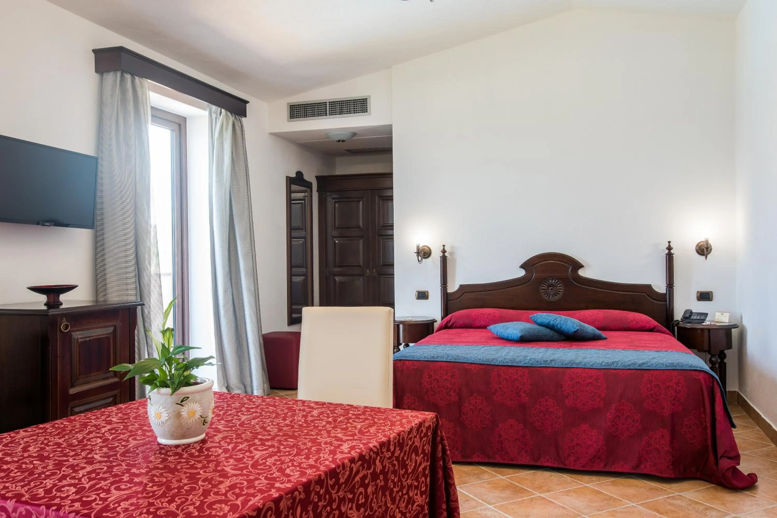 Bedroom in Hotel Lido degli Spagnoli Wellness & Spa