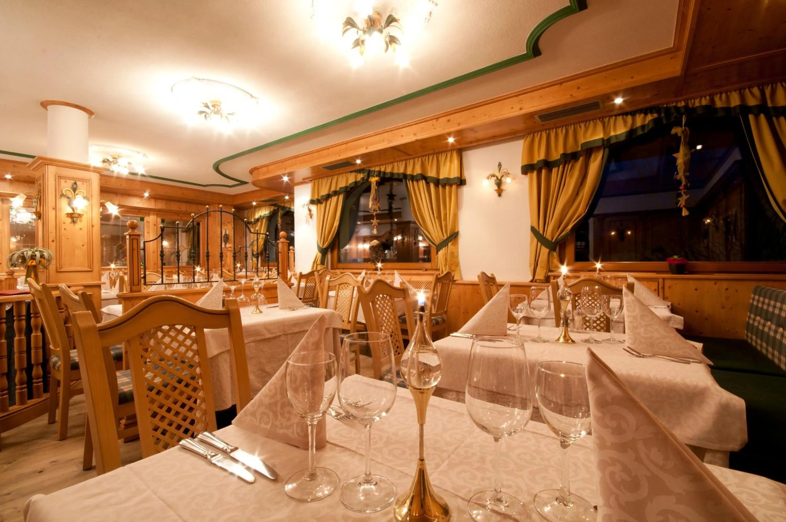Restaurant/places to eat in Hotel Gianna