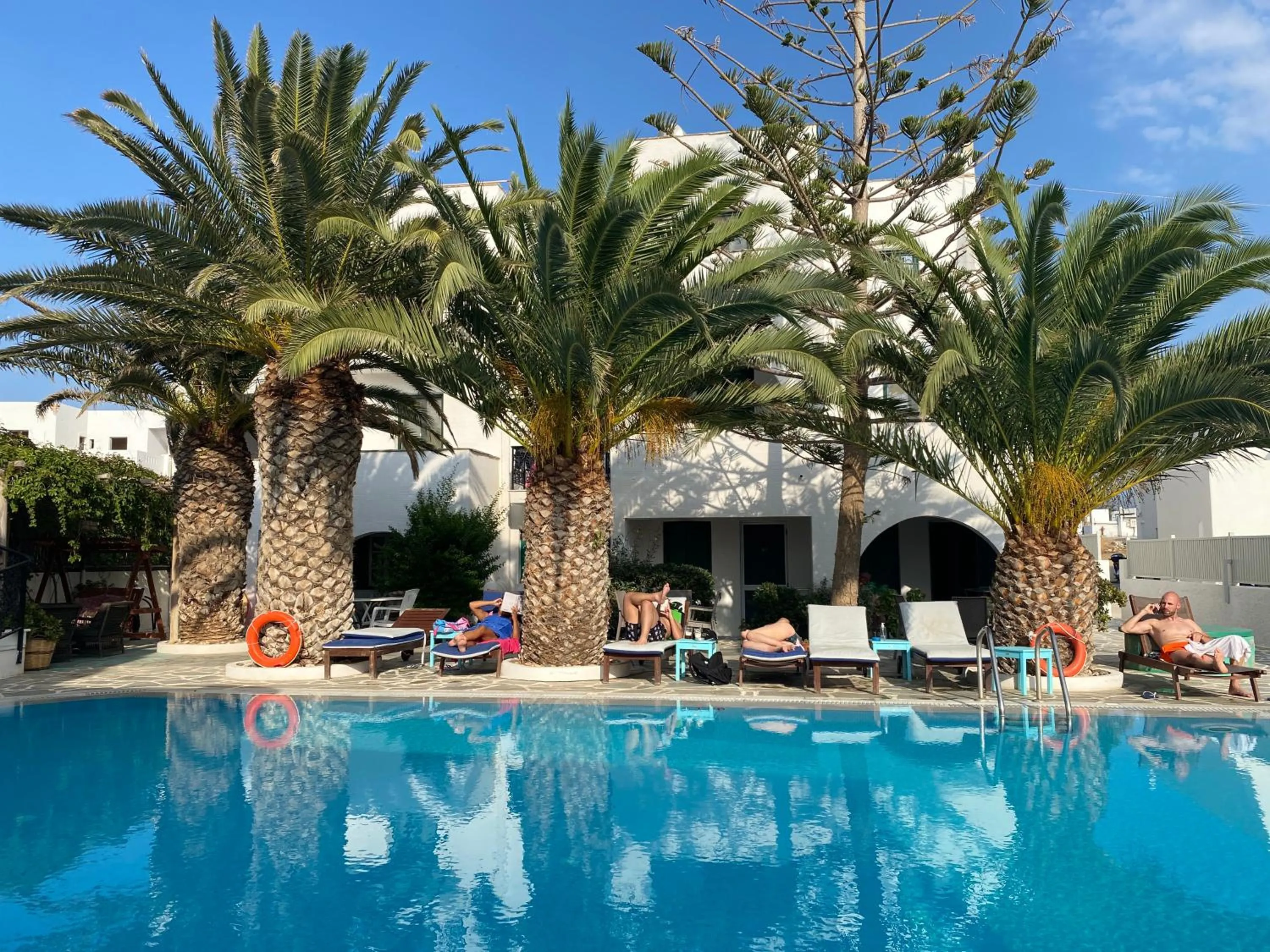 Annita's Village Hotel