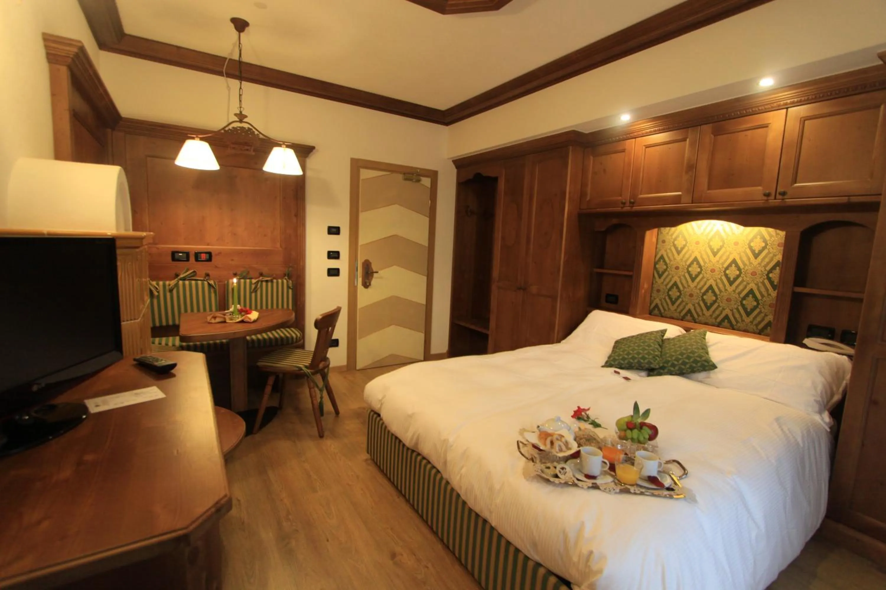 Bed in Dolasilla Park Hotel