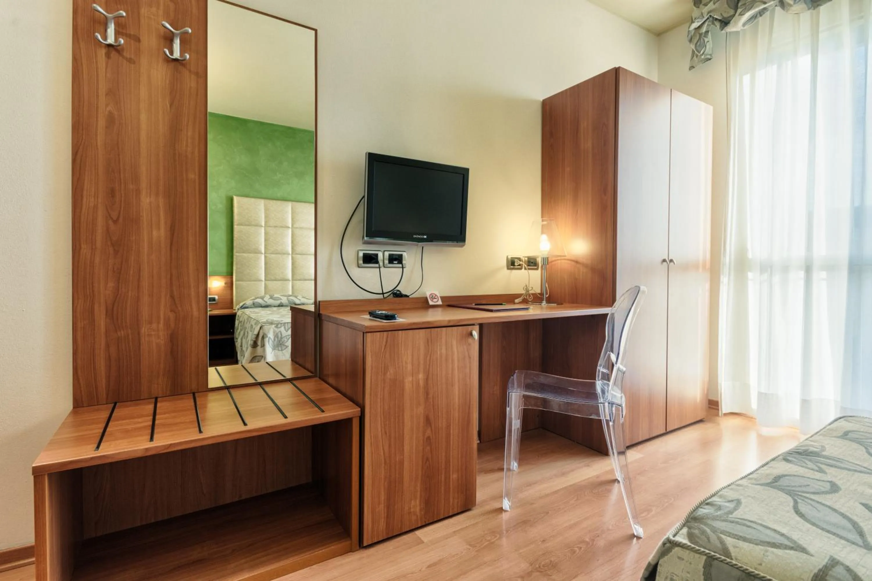 TV and multimedia, Bed in Hotel Doge