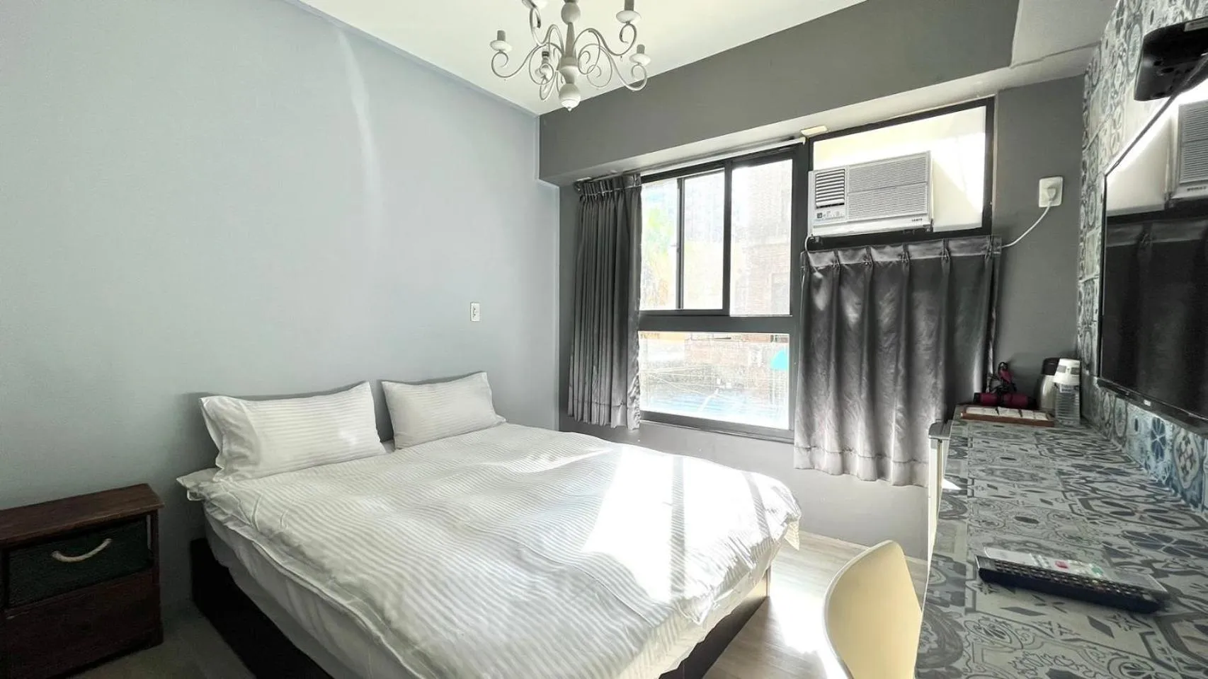 Bed in Feng Chia Hygge