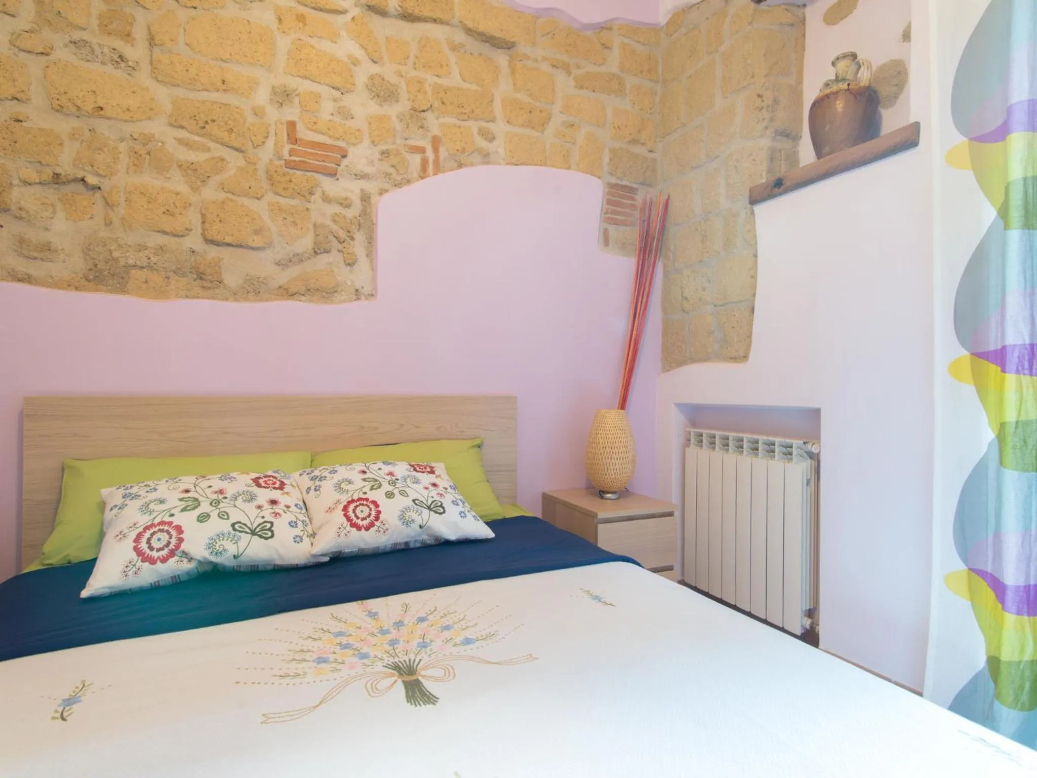 Photo of the whole room, Bed in Alla Corte del Re Dimora Storica