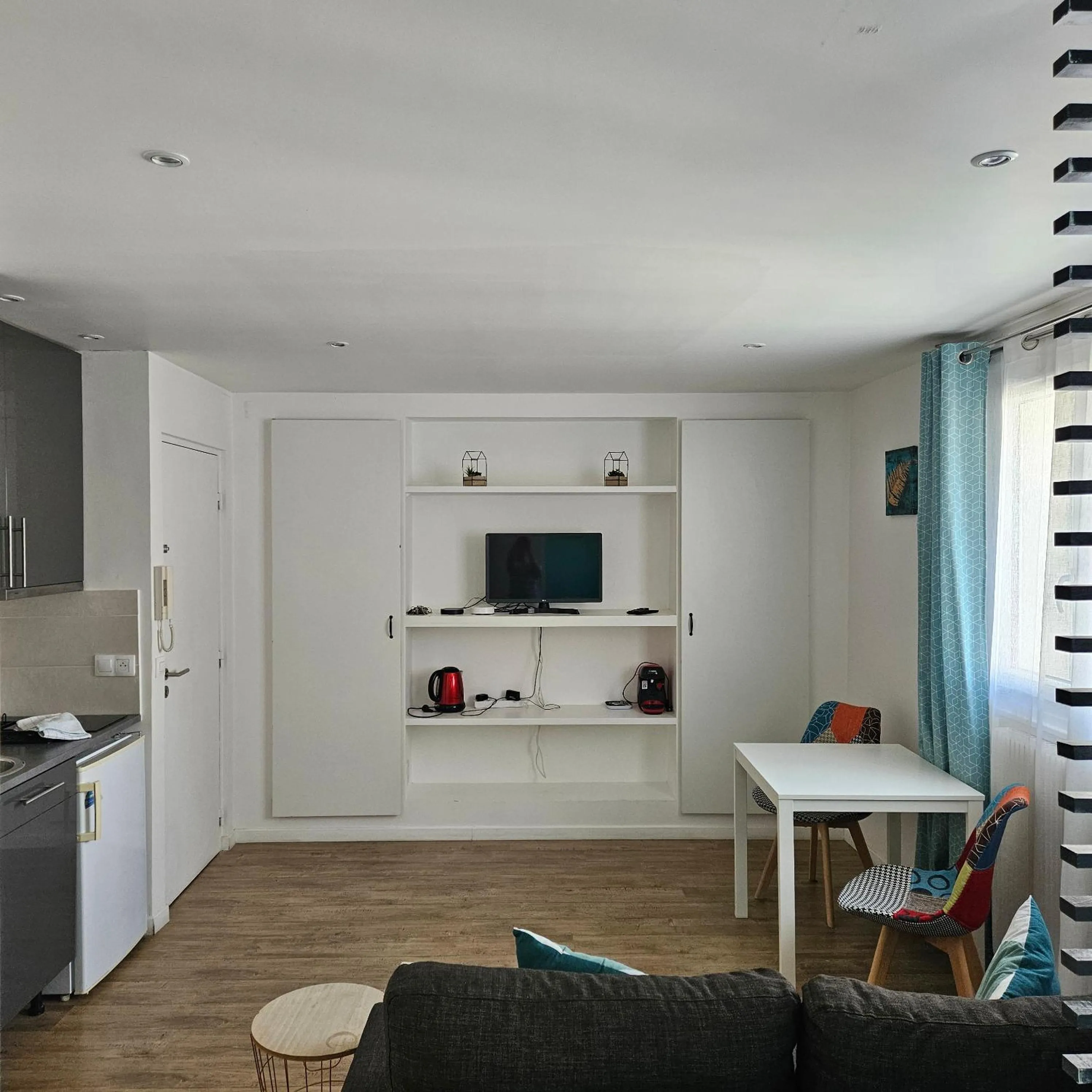 Communal lounge/ TV room in Résidence Hôtel Le Relais Amélie