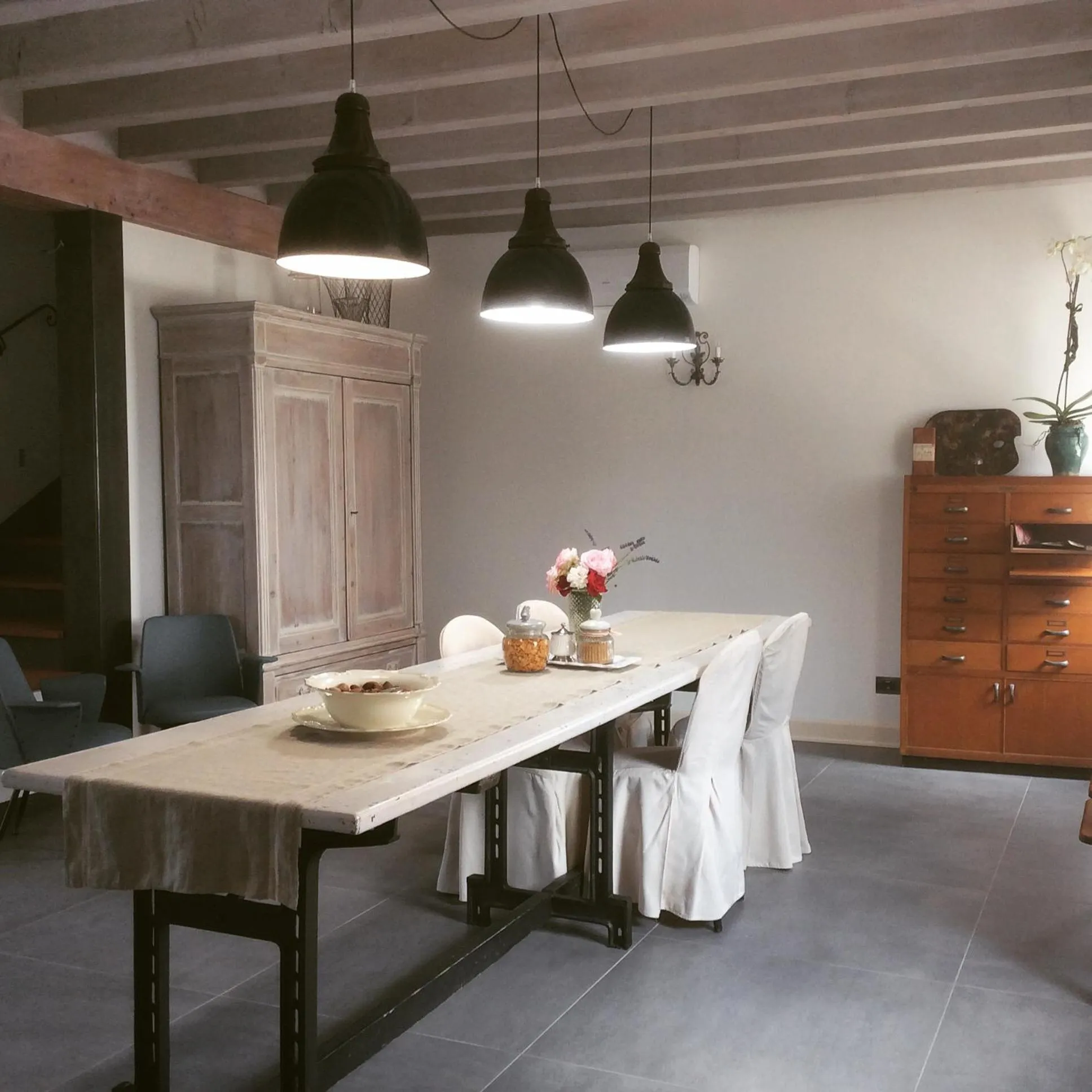 Communal lounge/ TV room in Appartamento73