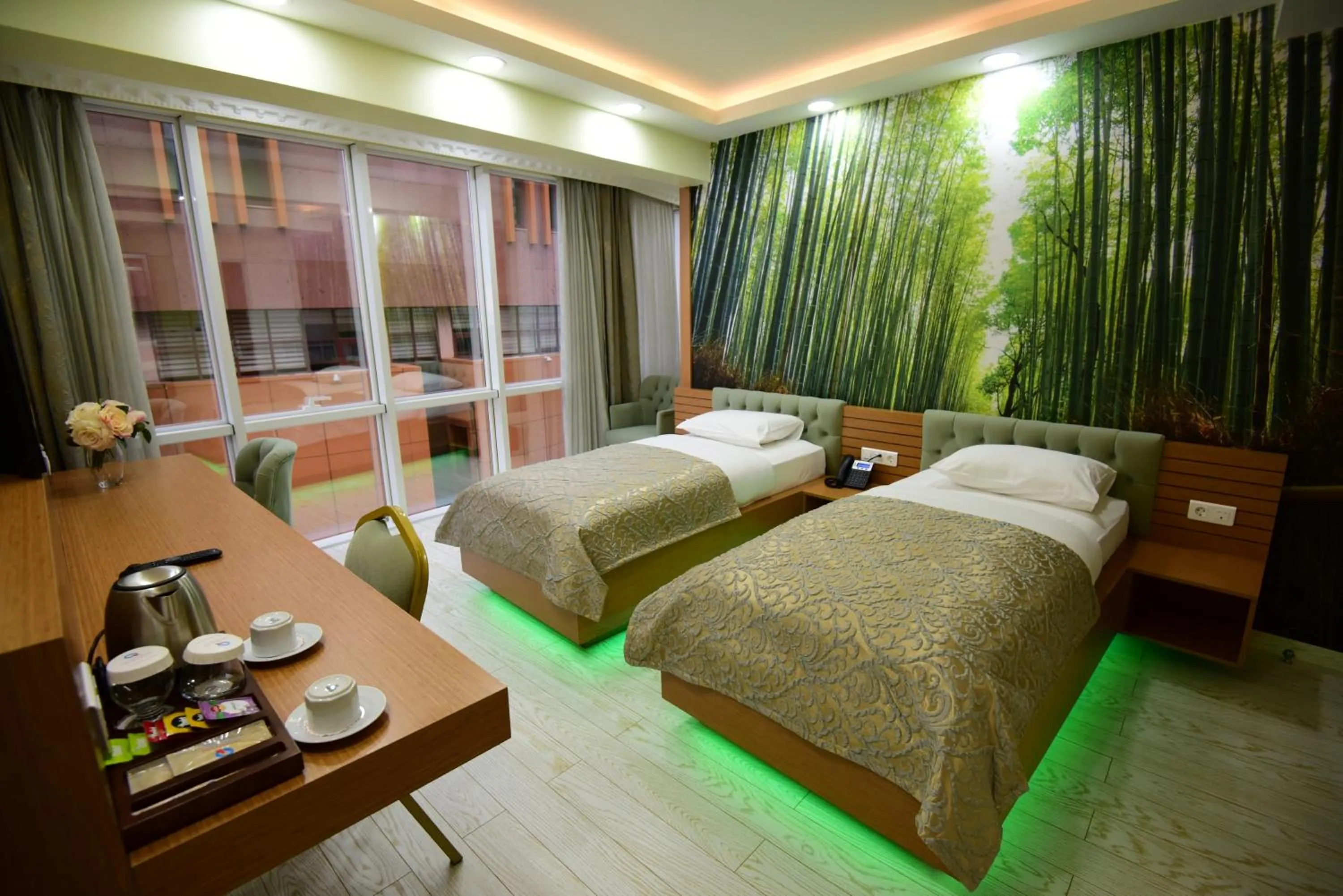 Photo of the whole room, Bed in Quantum Hotel