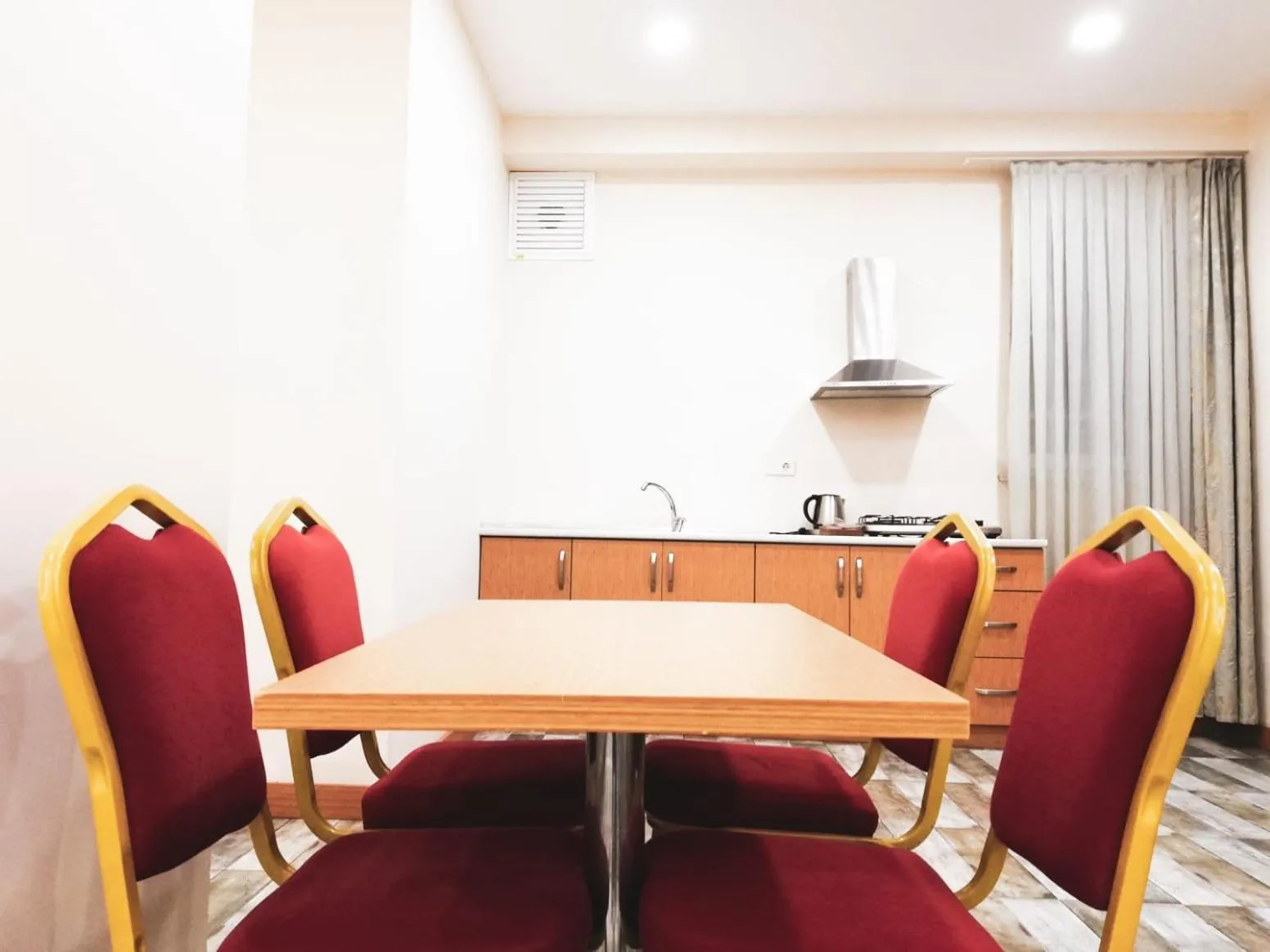 Seating area in Quantum Hotel