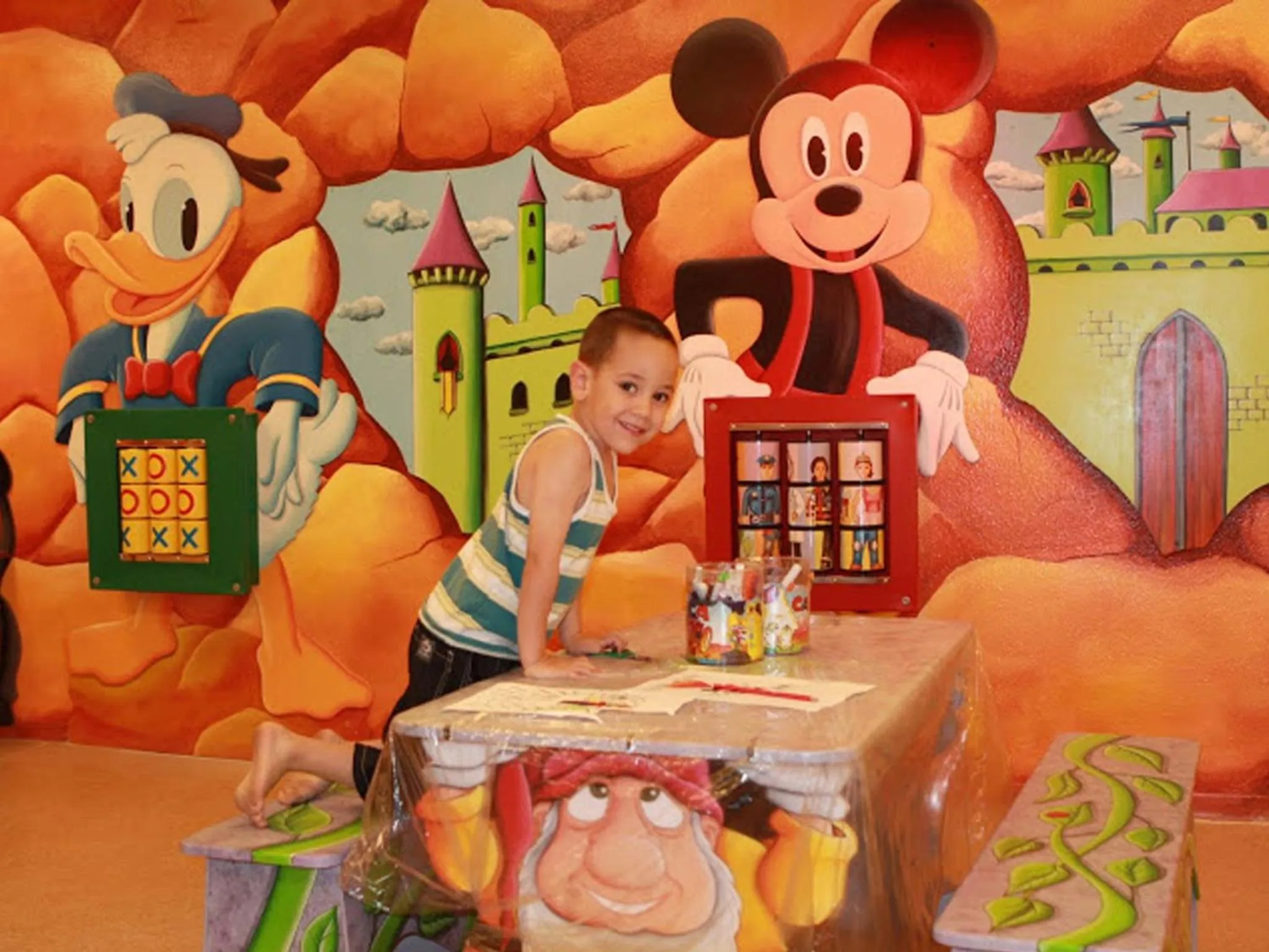 People in Dan Jerusalem Hotel