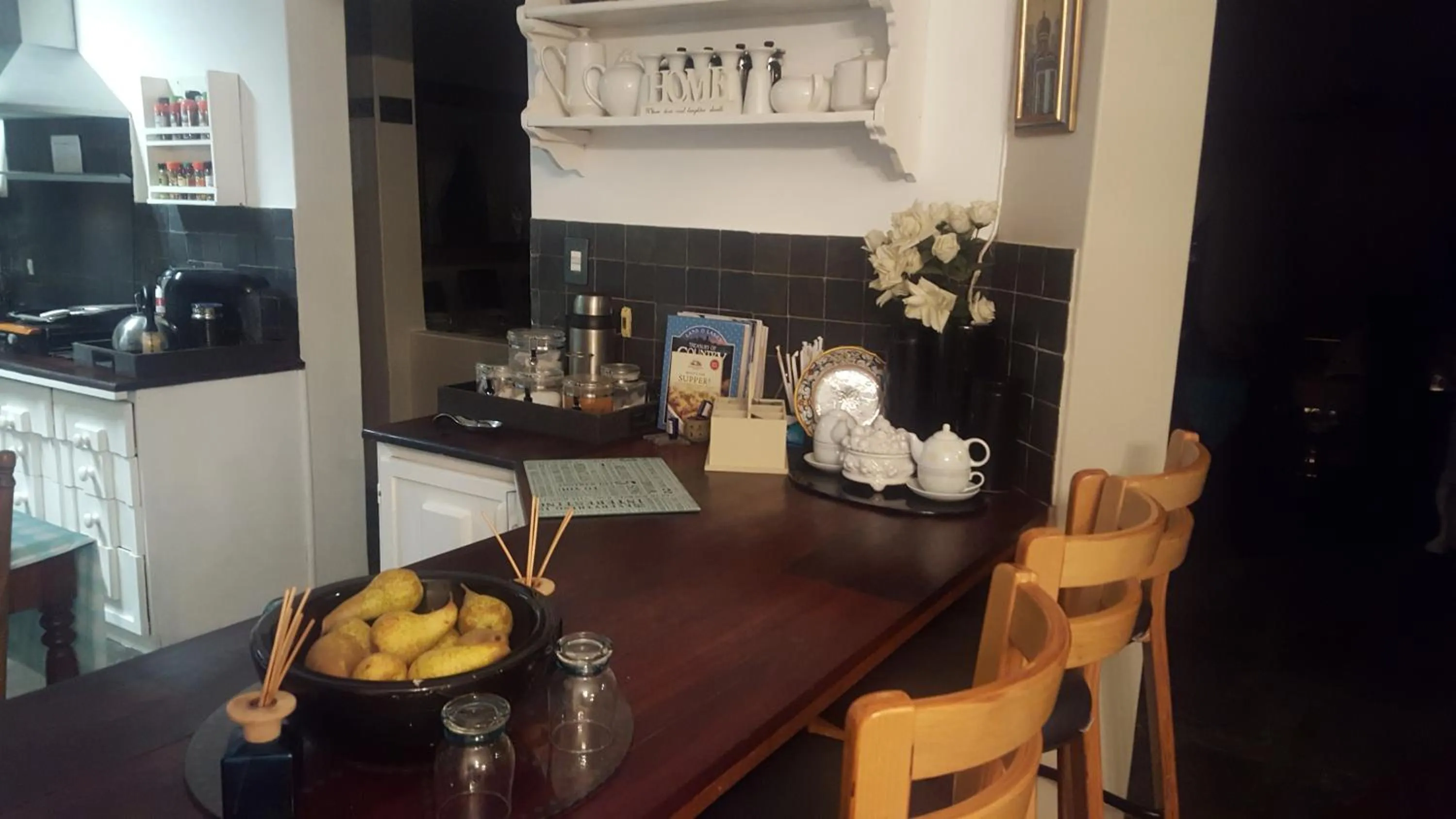 Coffee/tea facilities in Au Plais De Langebaan at Palm Tree Villa