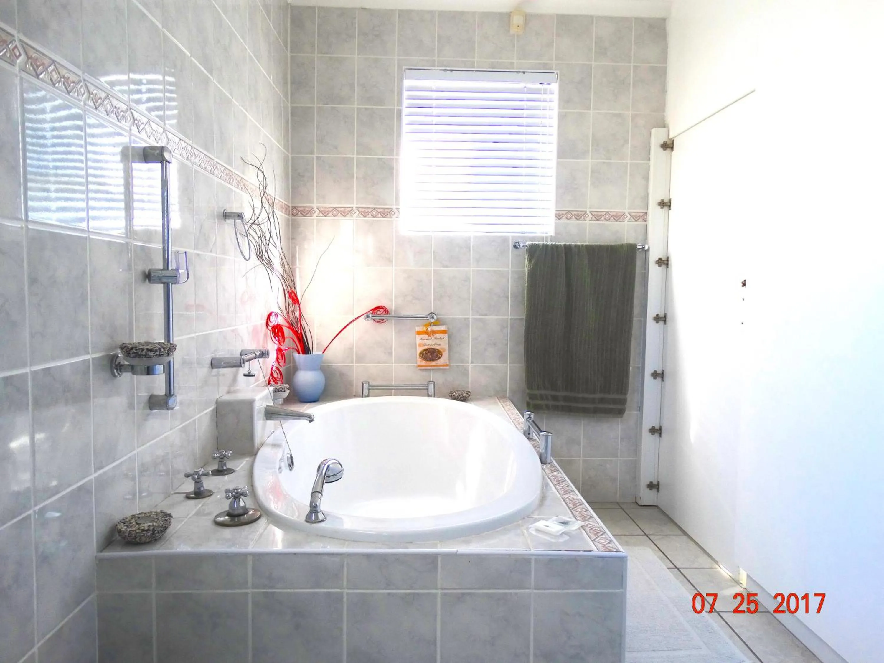 Bath in Au Plais De Langebaan at Palm Tree Villa